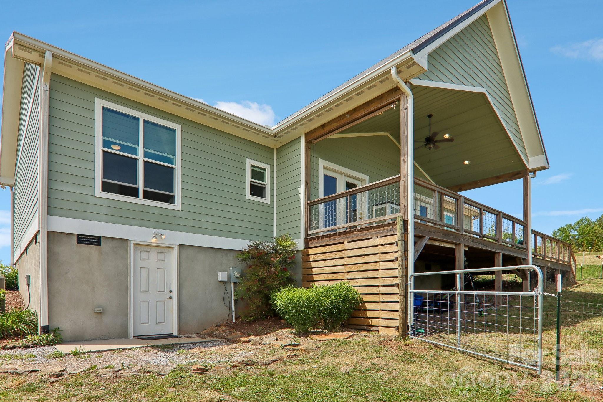 main property photo 21