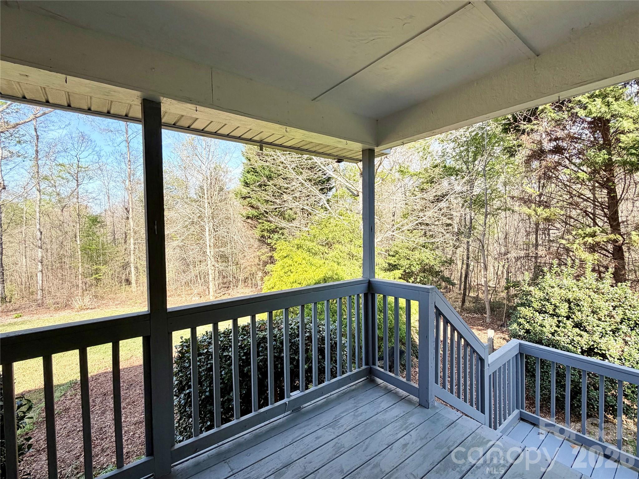 main property photo 25