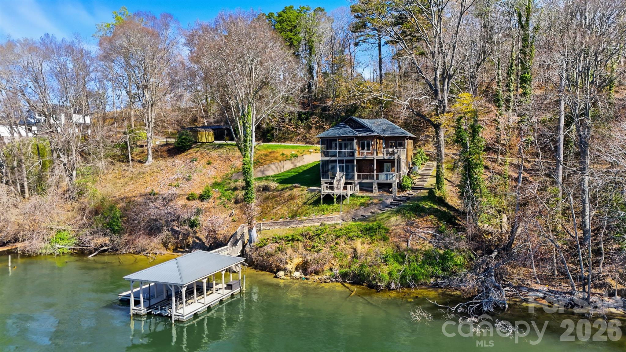 main property photo 13