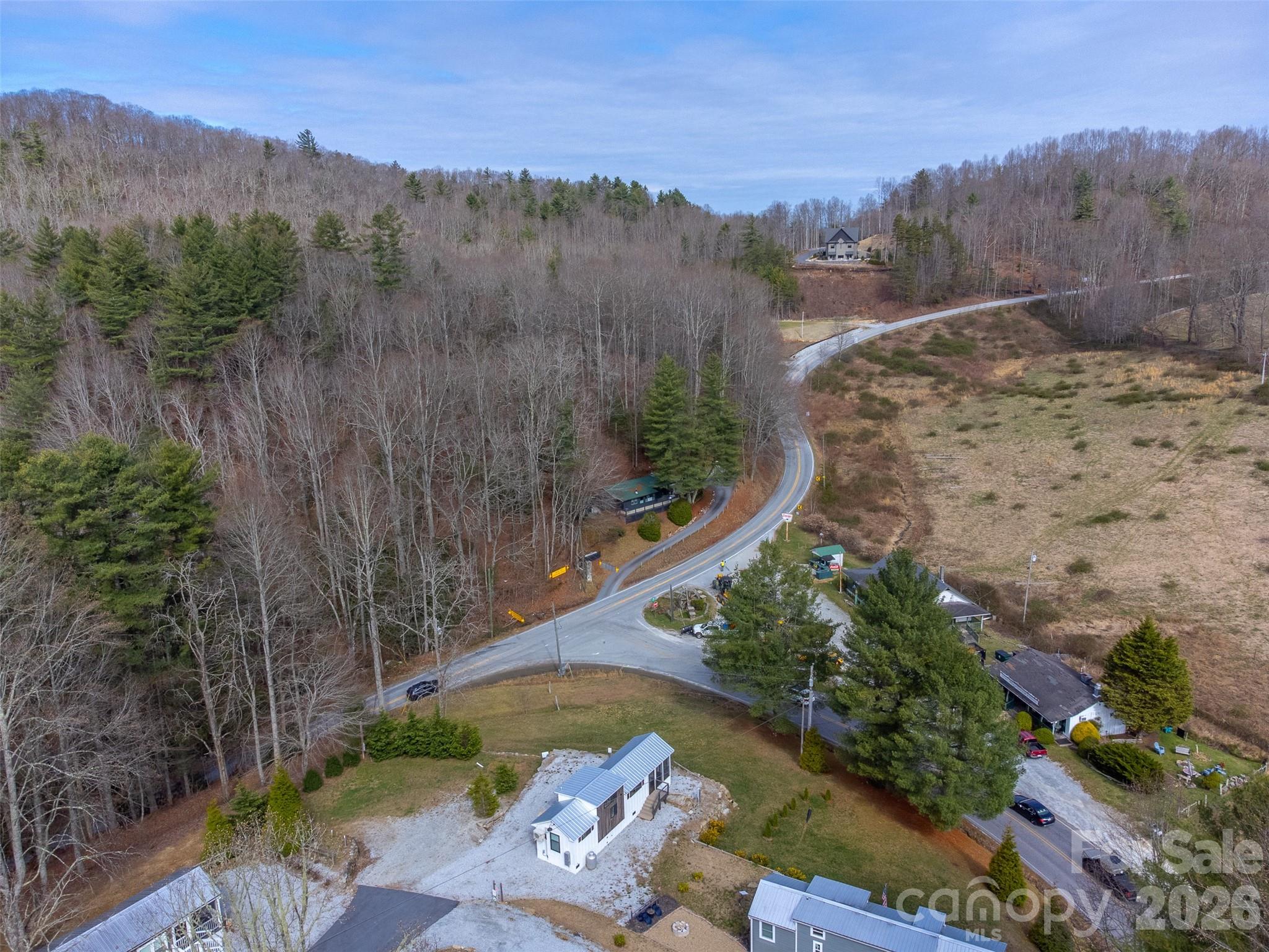 main property photo 27