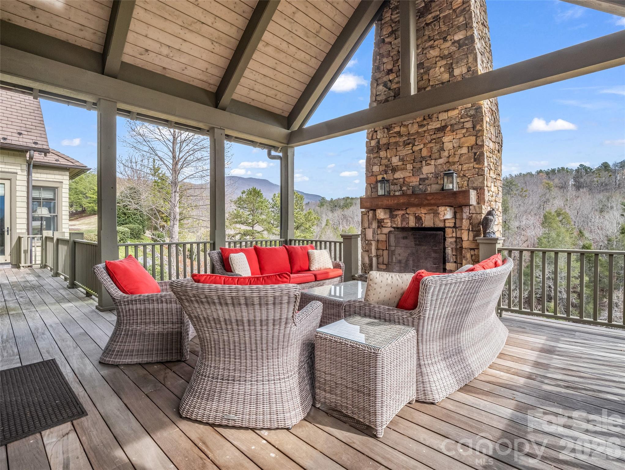 main property photo 44