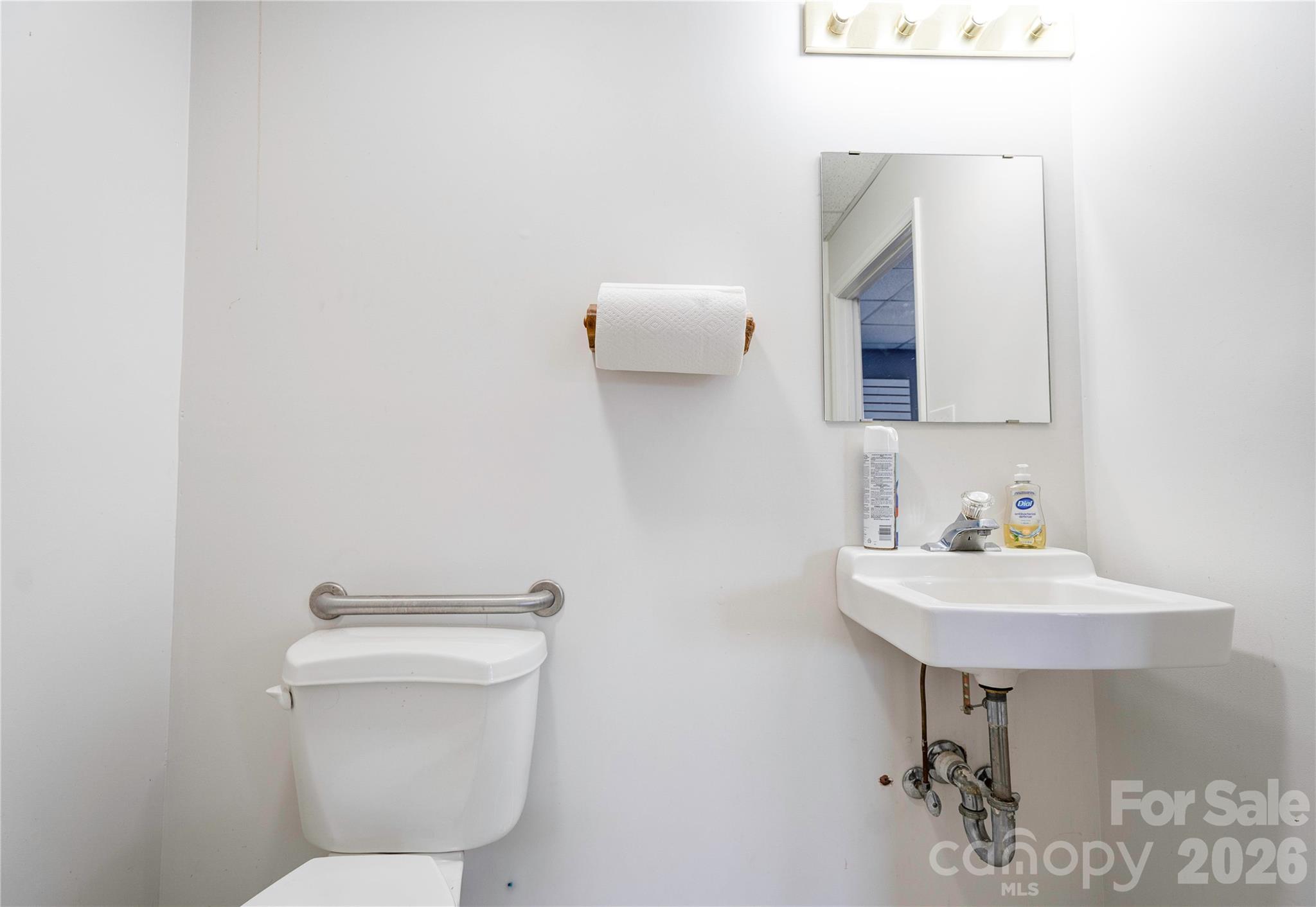 main property photo 18