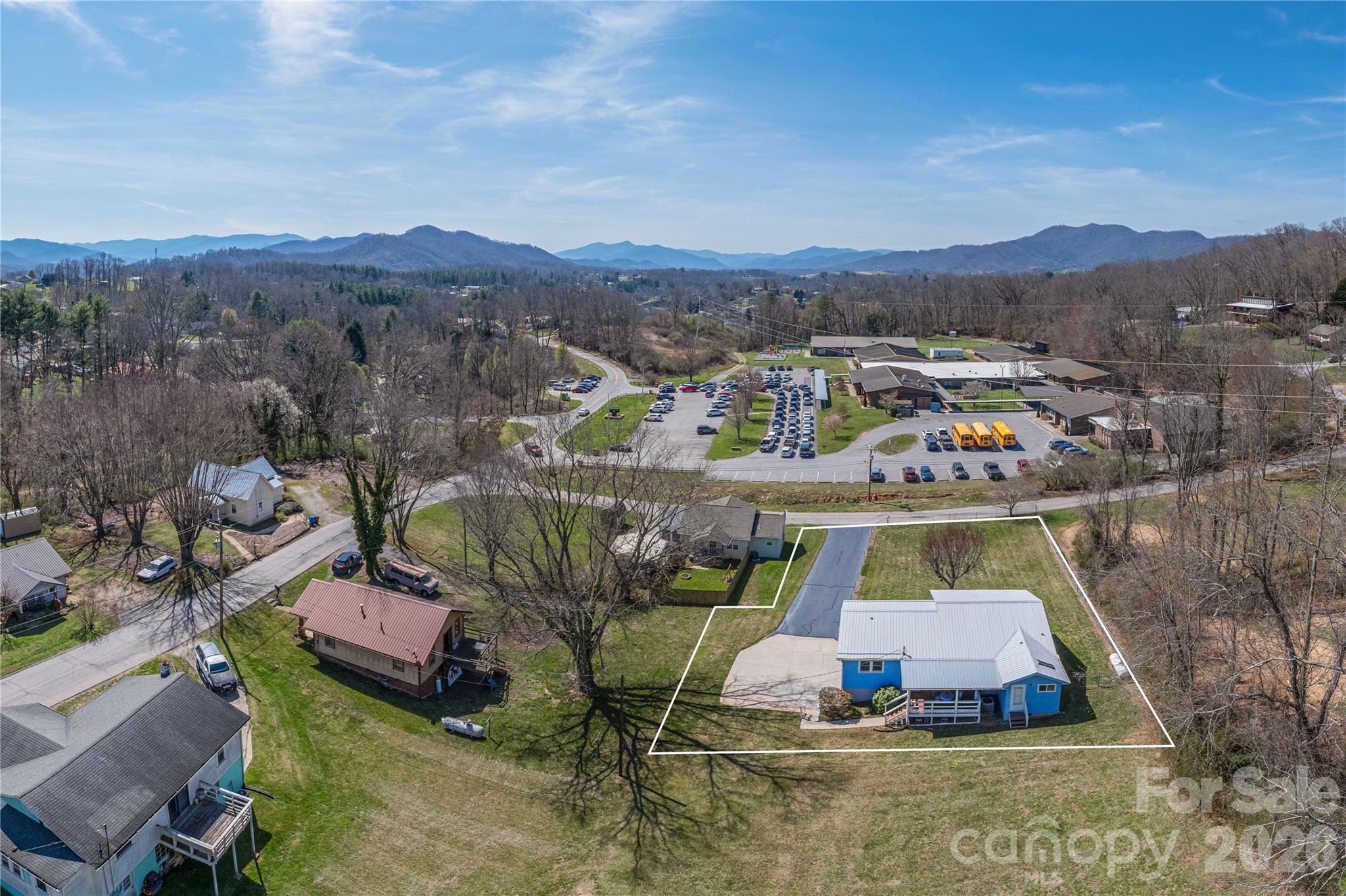 main property photo 24