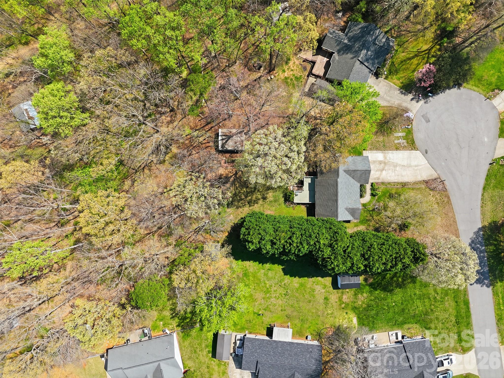 main property photo 31