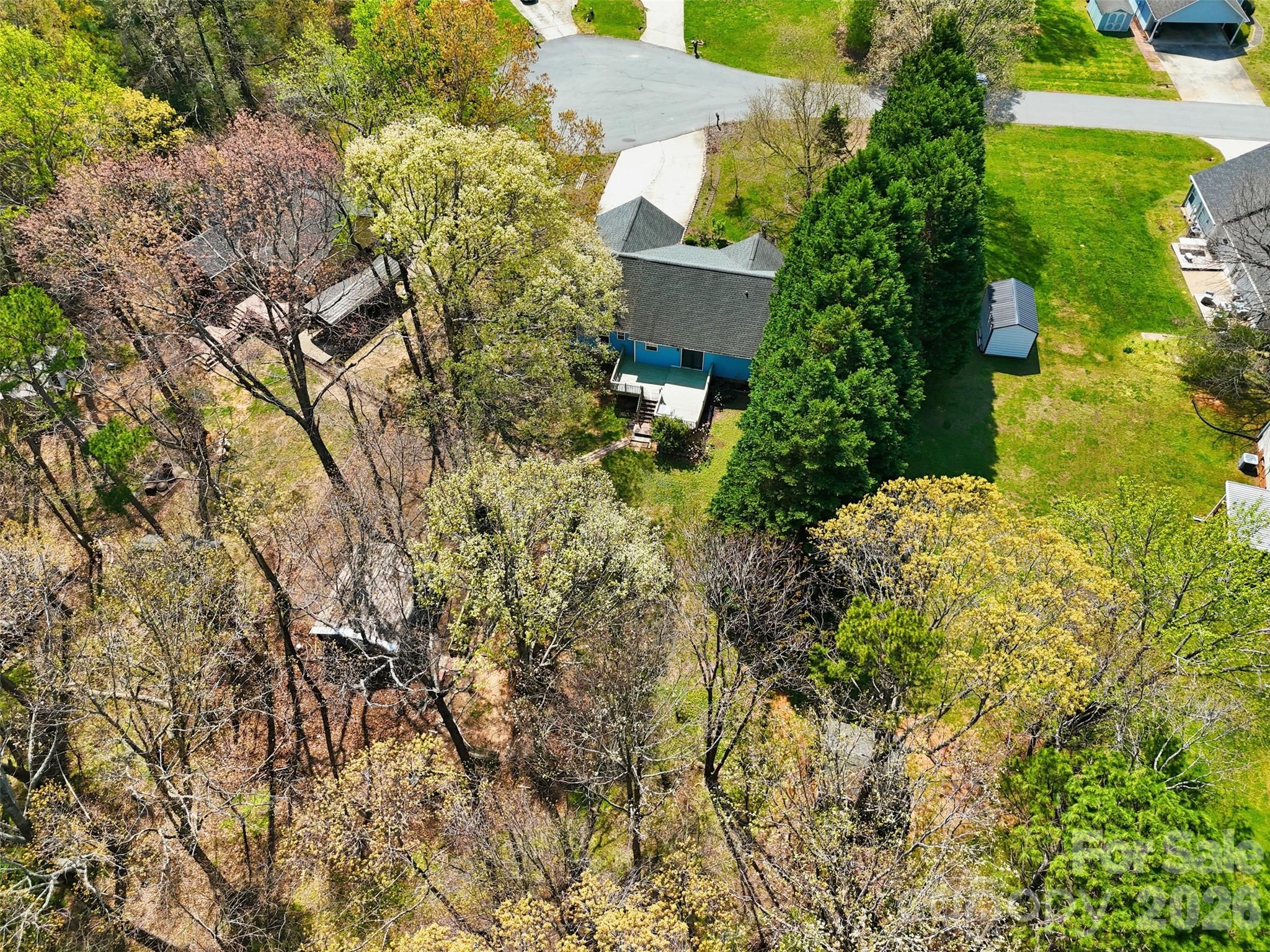 main property photo 32