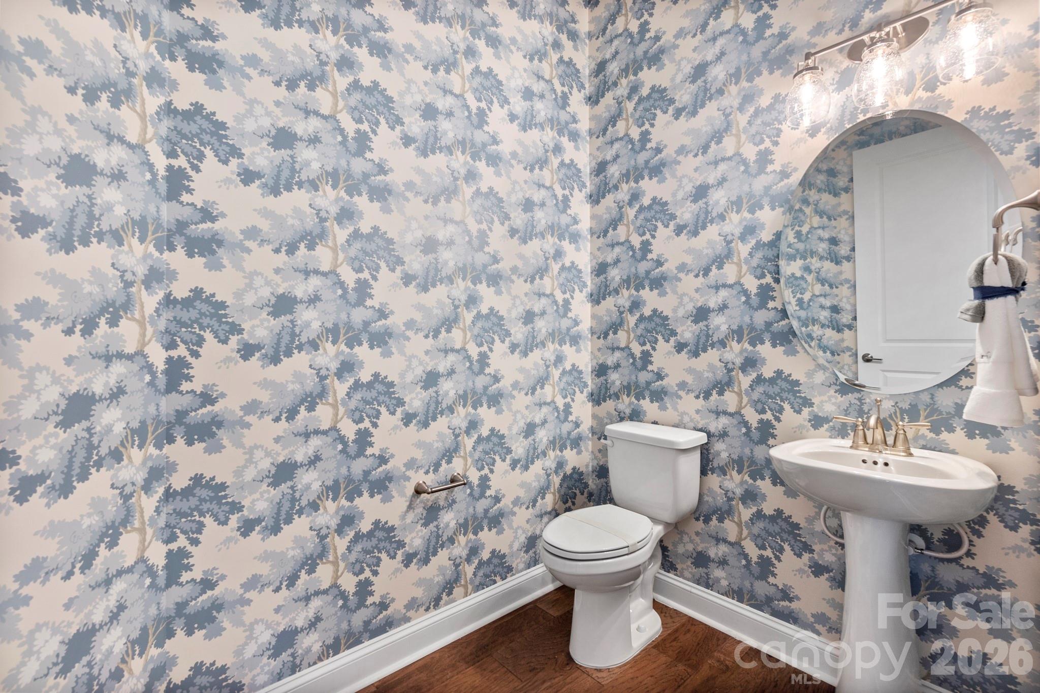 main property photo 23