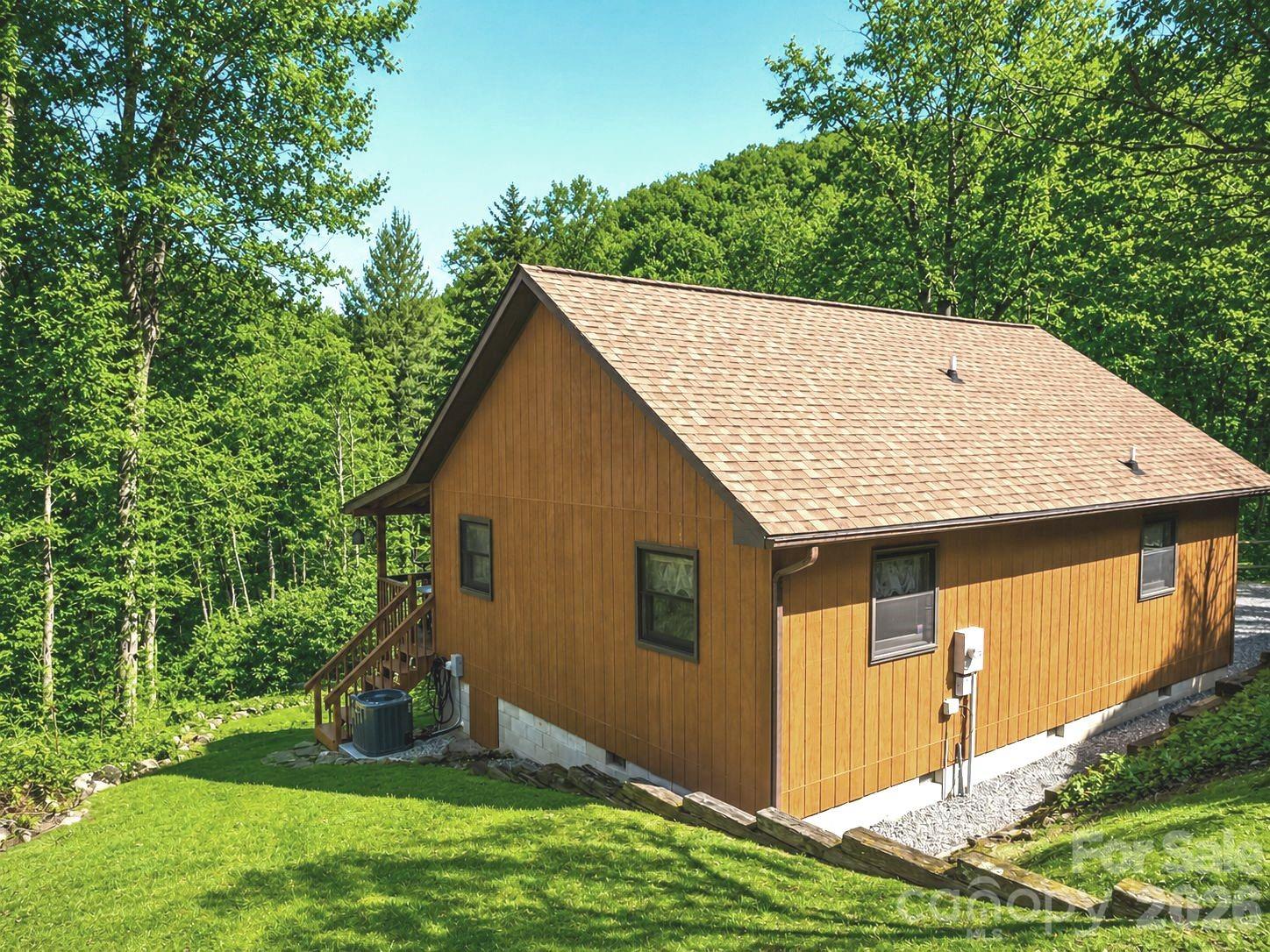 main property photo 25