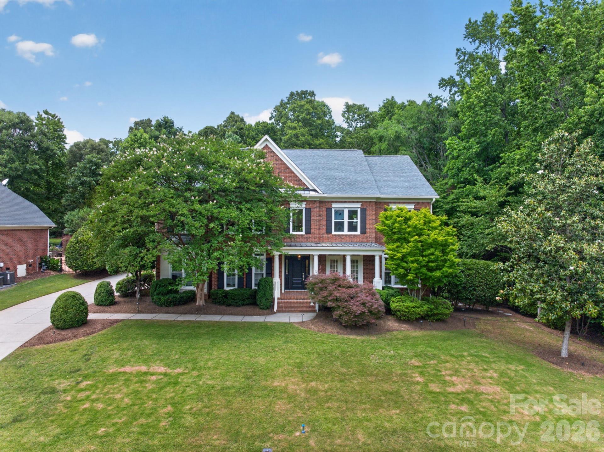 main property photo 10