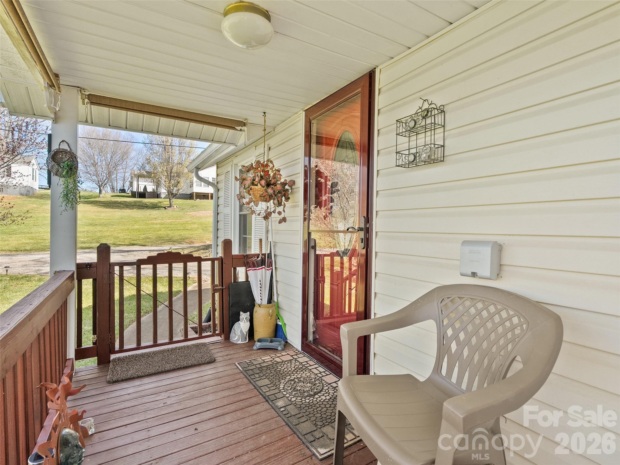 main property photo 7