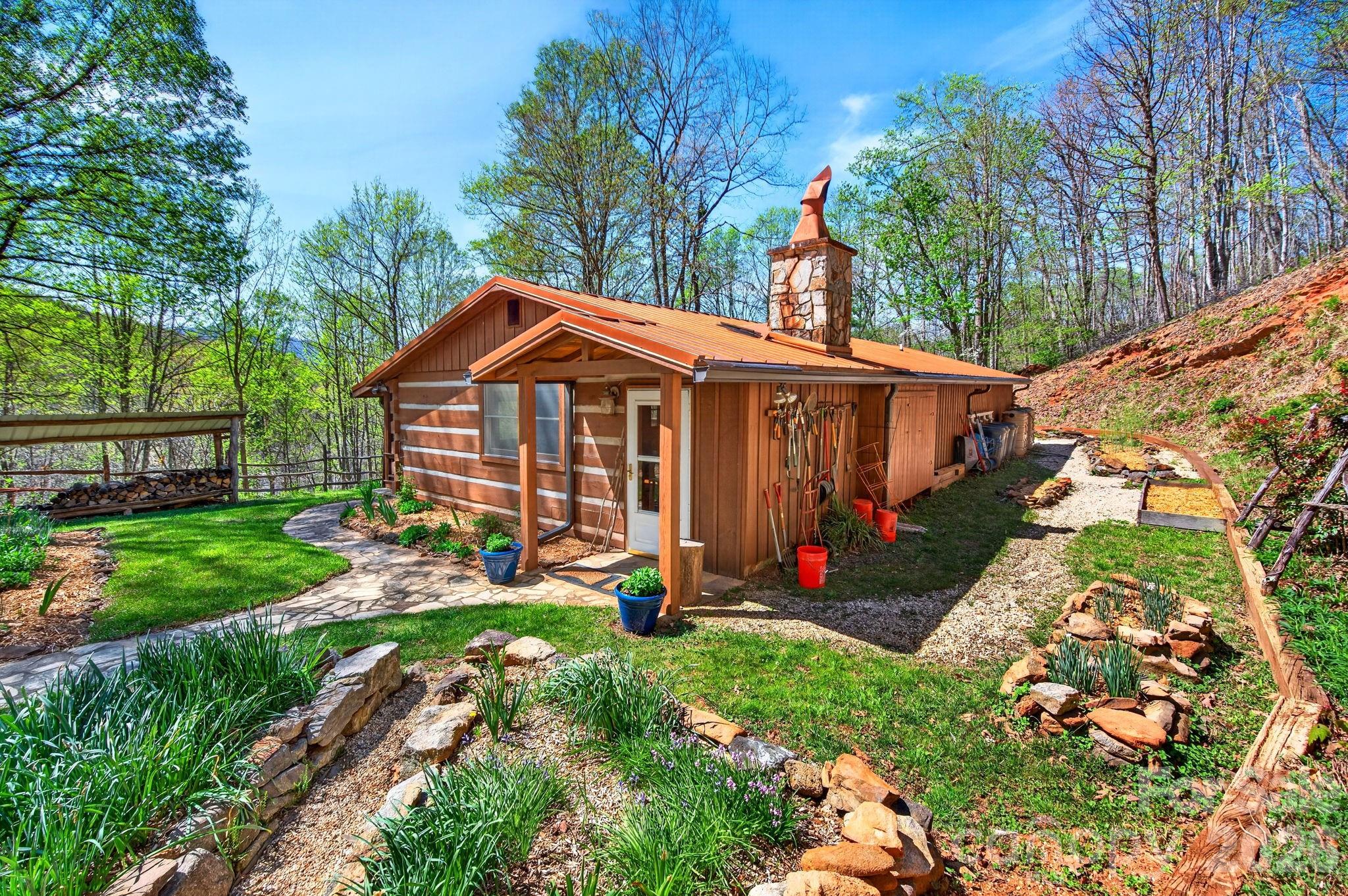main property photo 36