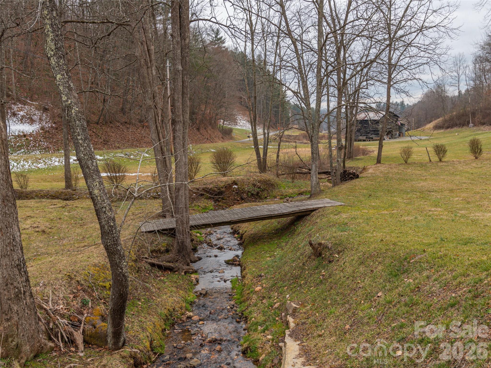 main property photo 15