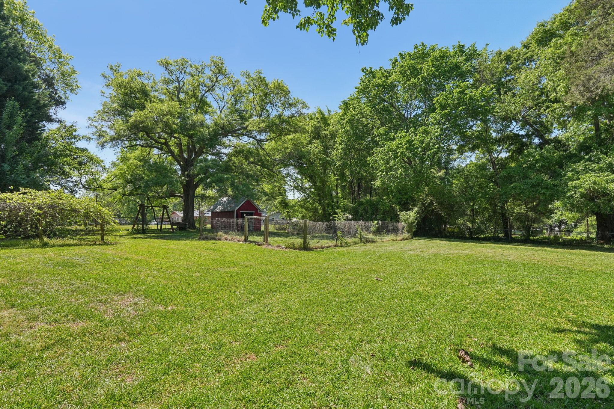 main property photo 45
