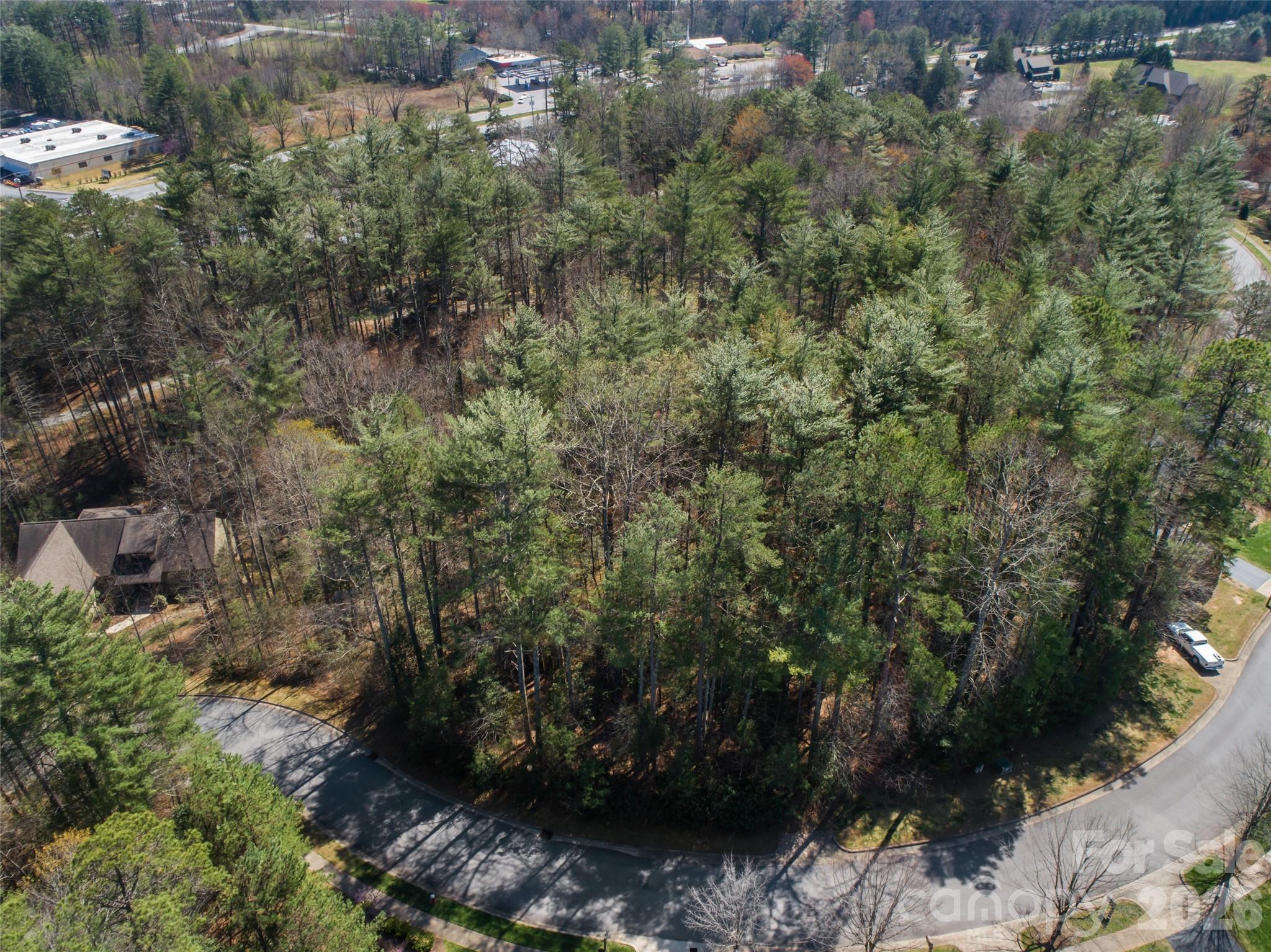main property photo 17