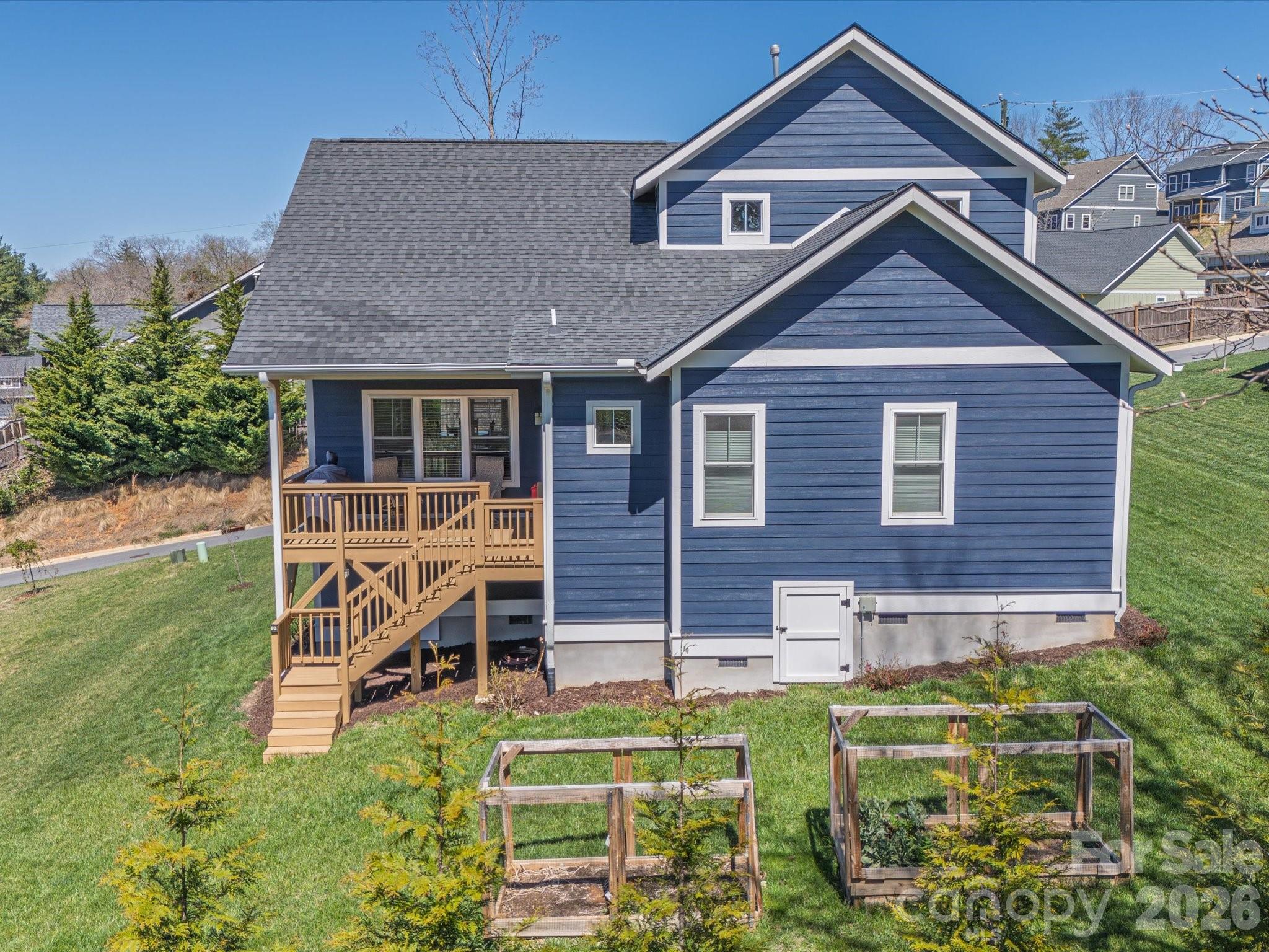 main property photo 36