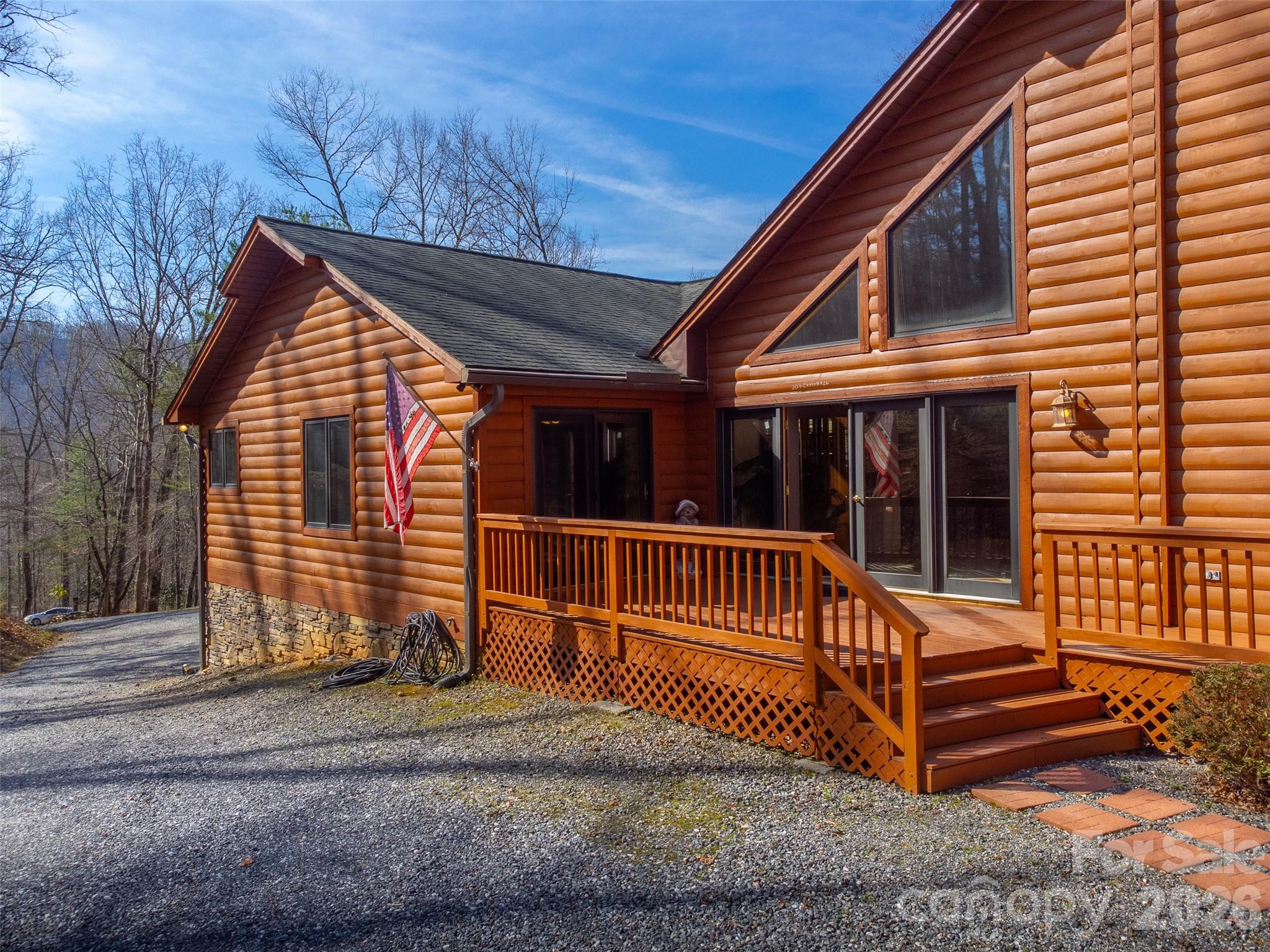 main property photo 5