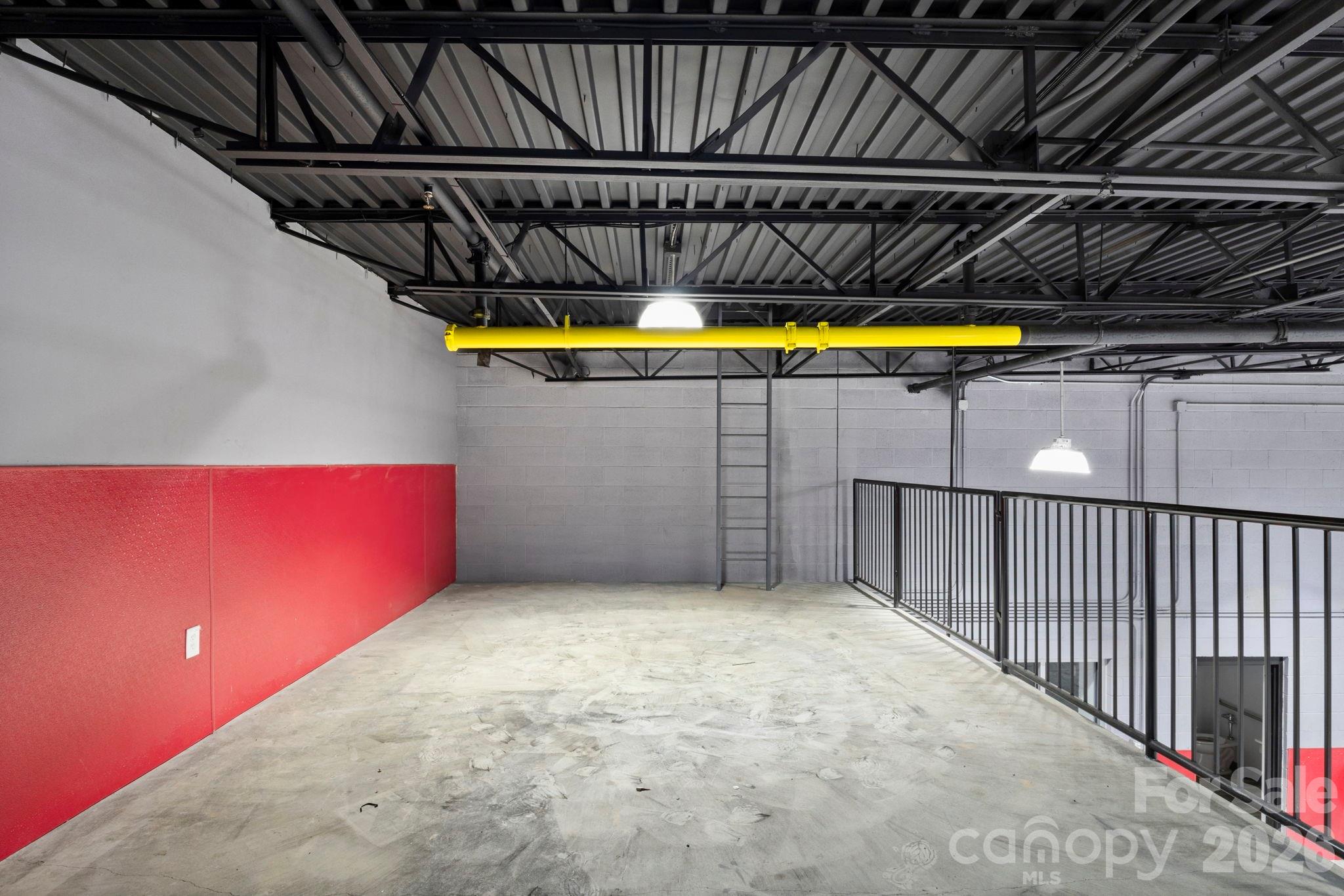 main property photo 43