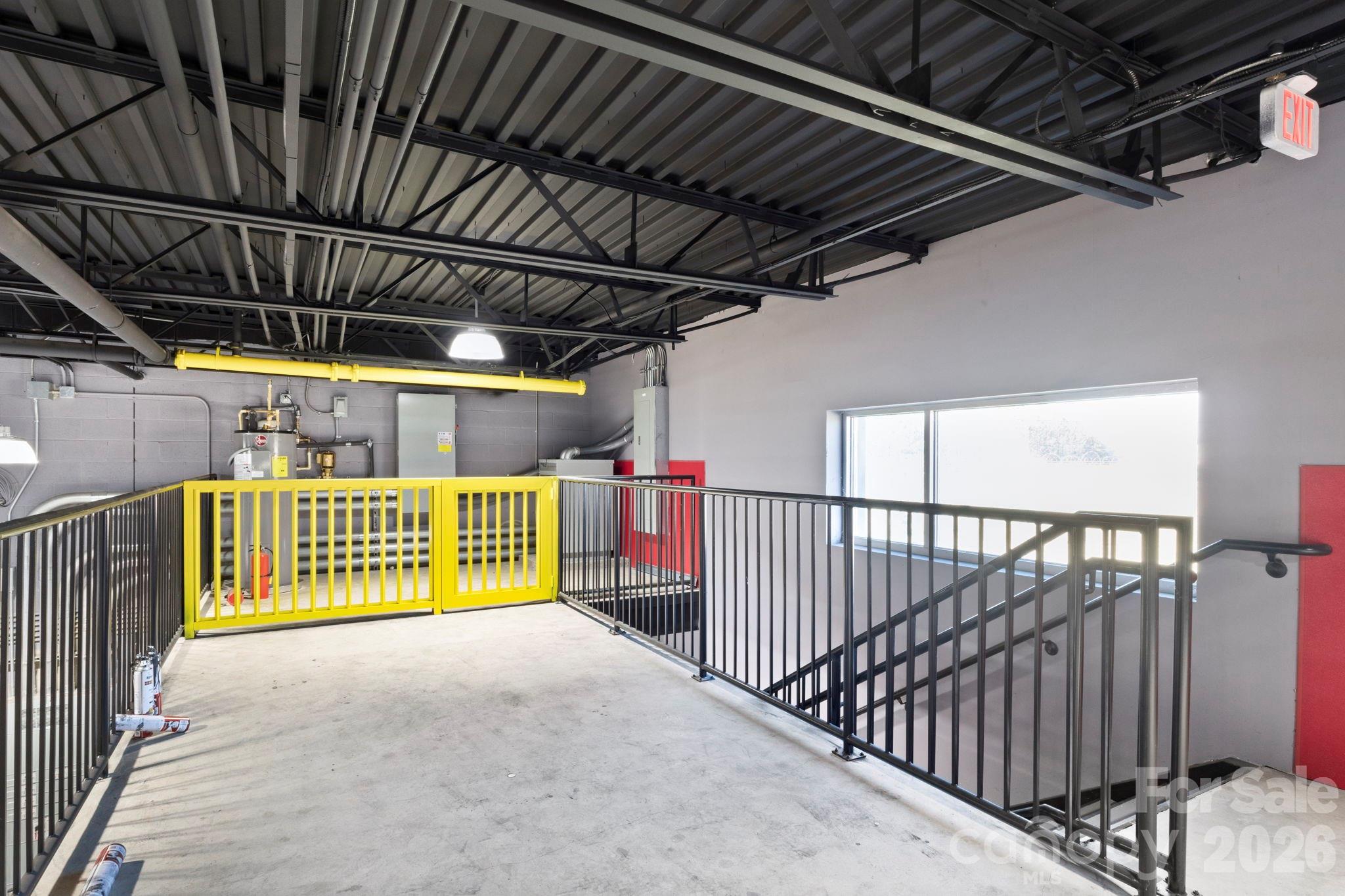 main property photo 45