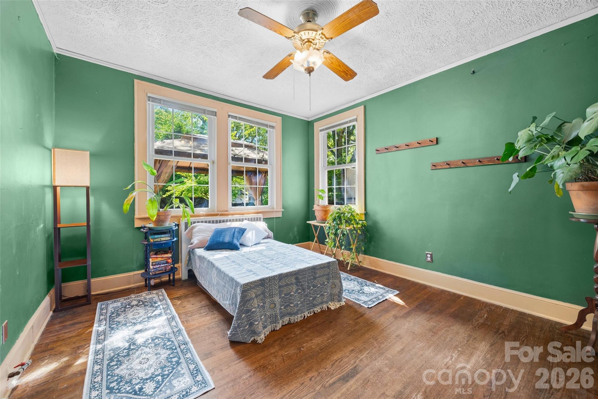 main property photo 16