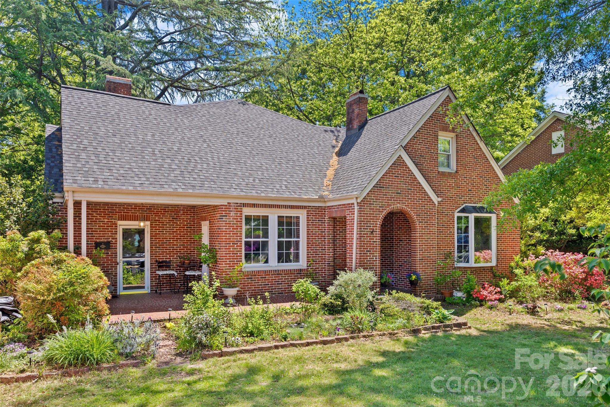 main property photo 39