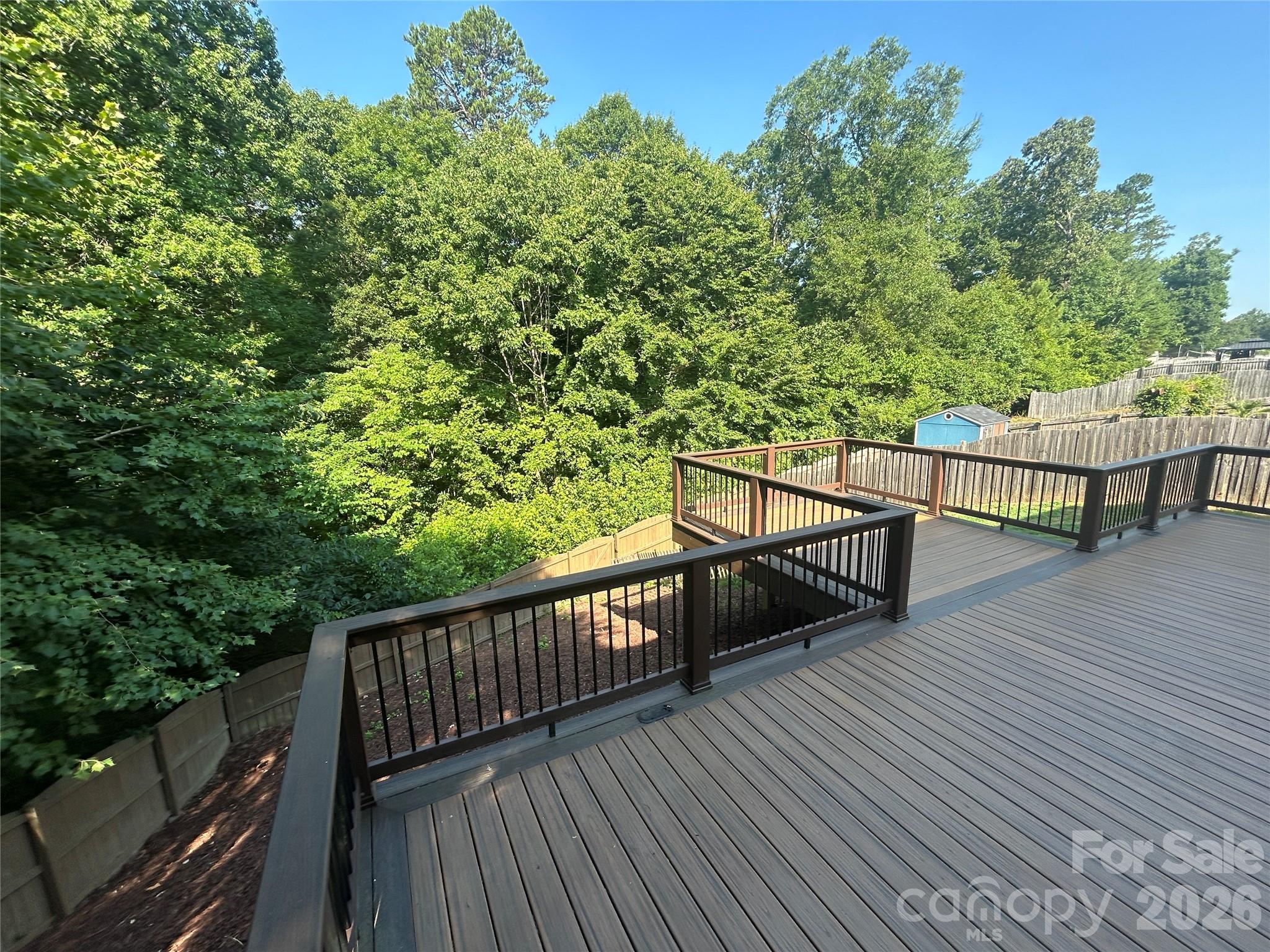 main property photo 30