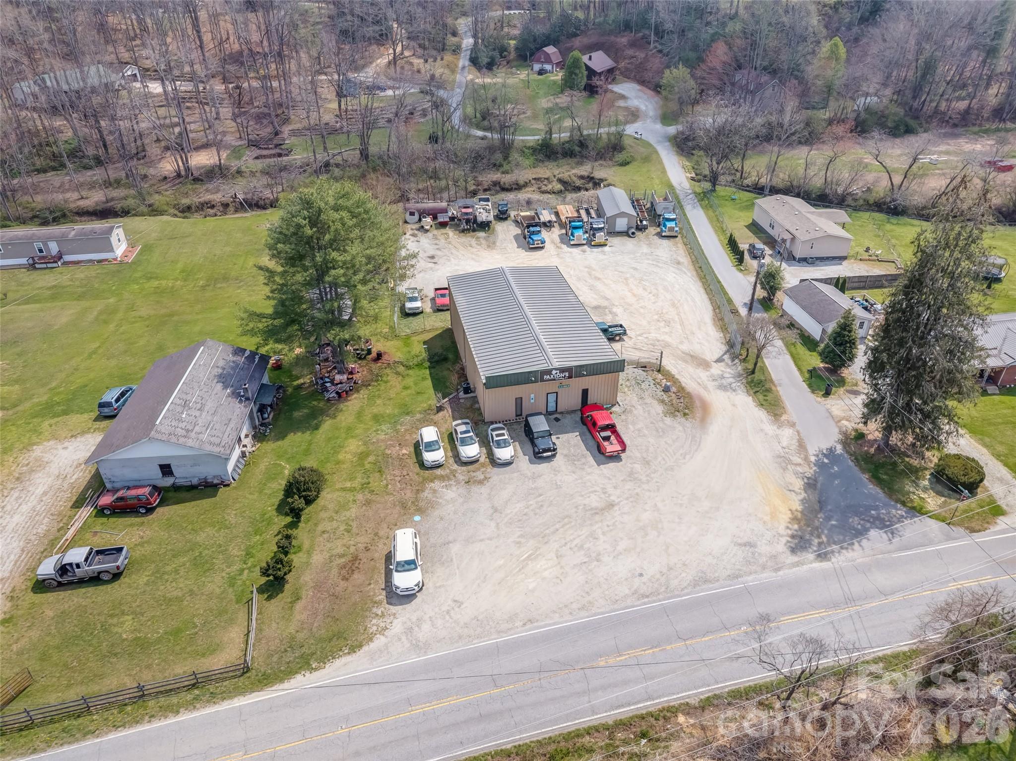 main property photo 15