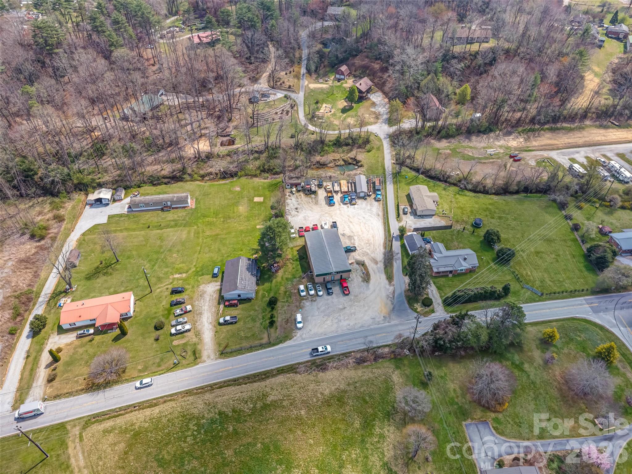 main property photo 17