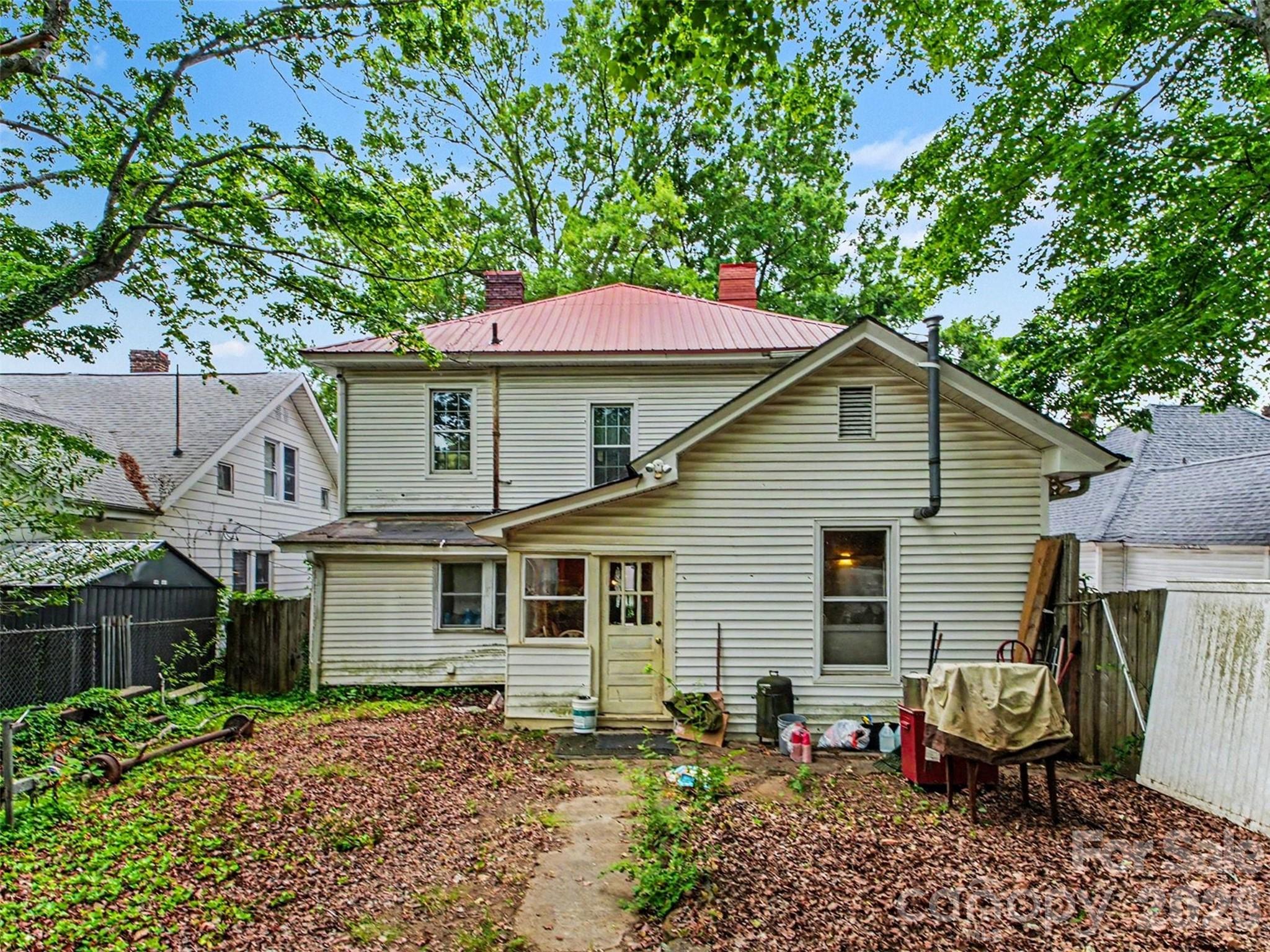 main property photo 27