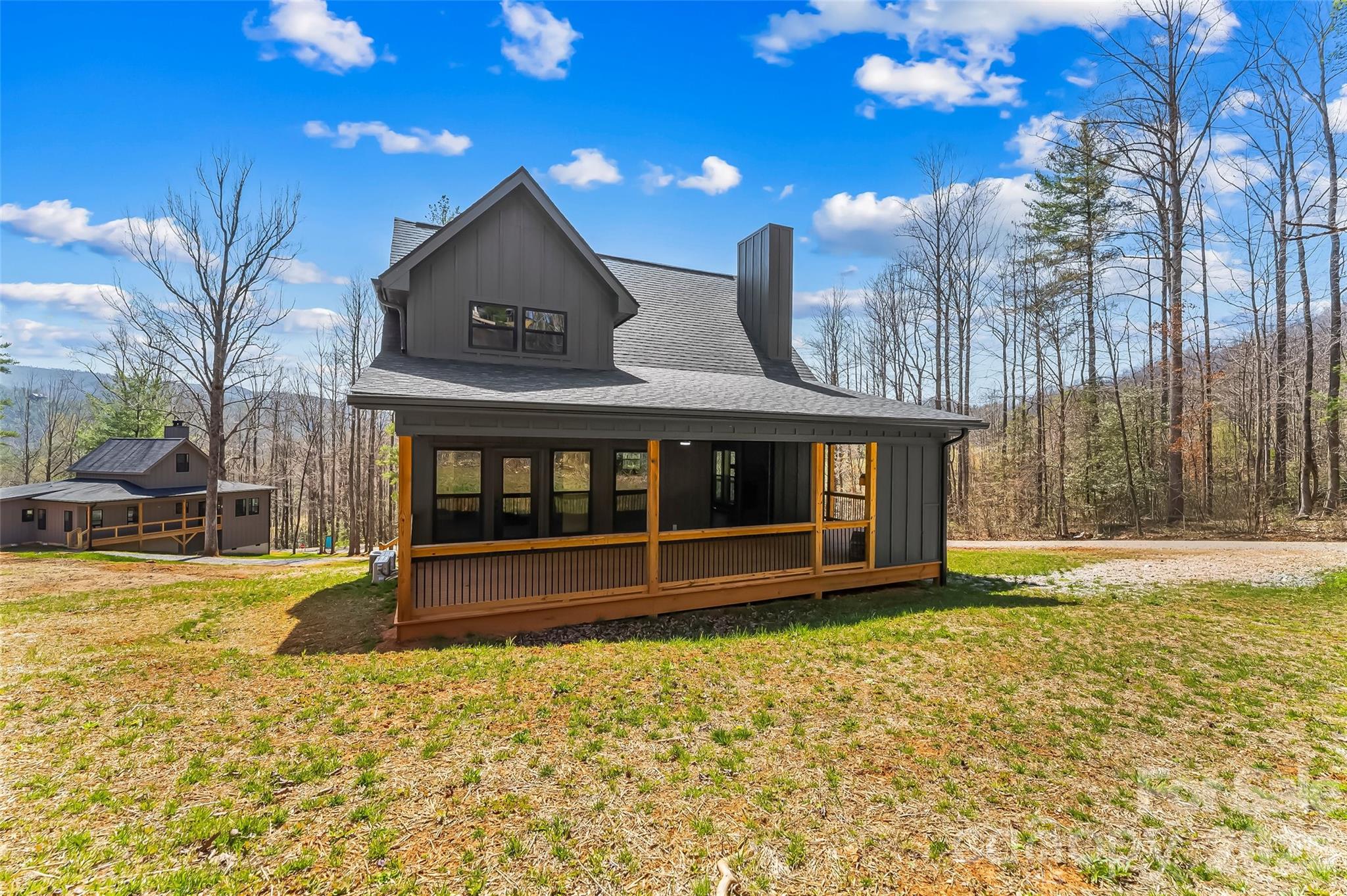 main property photo 8