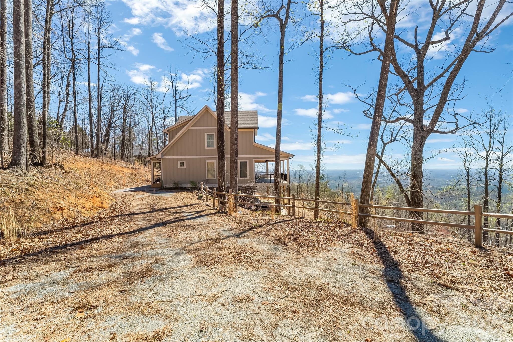 main property photo 37
