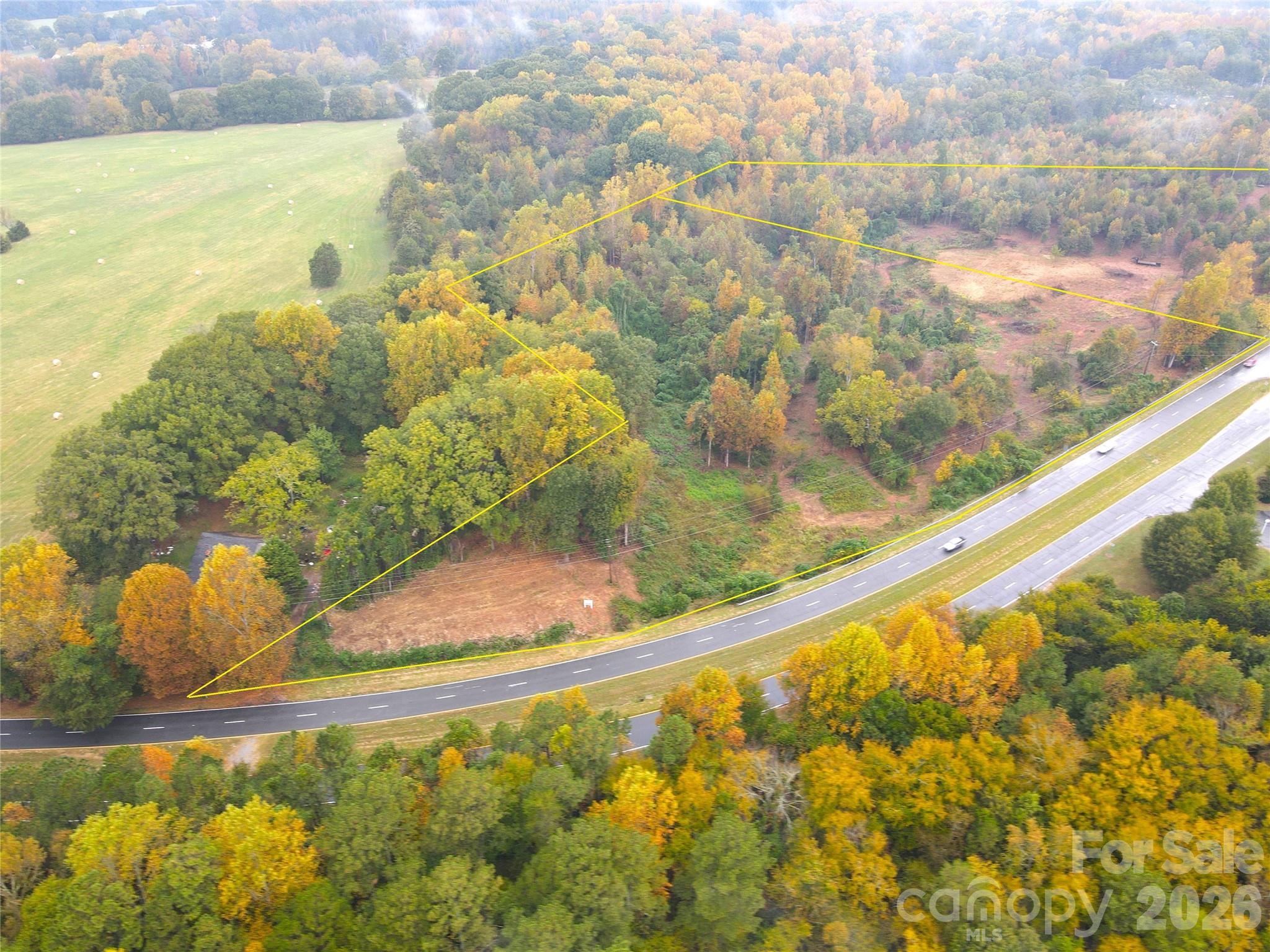 main property photo 31