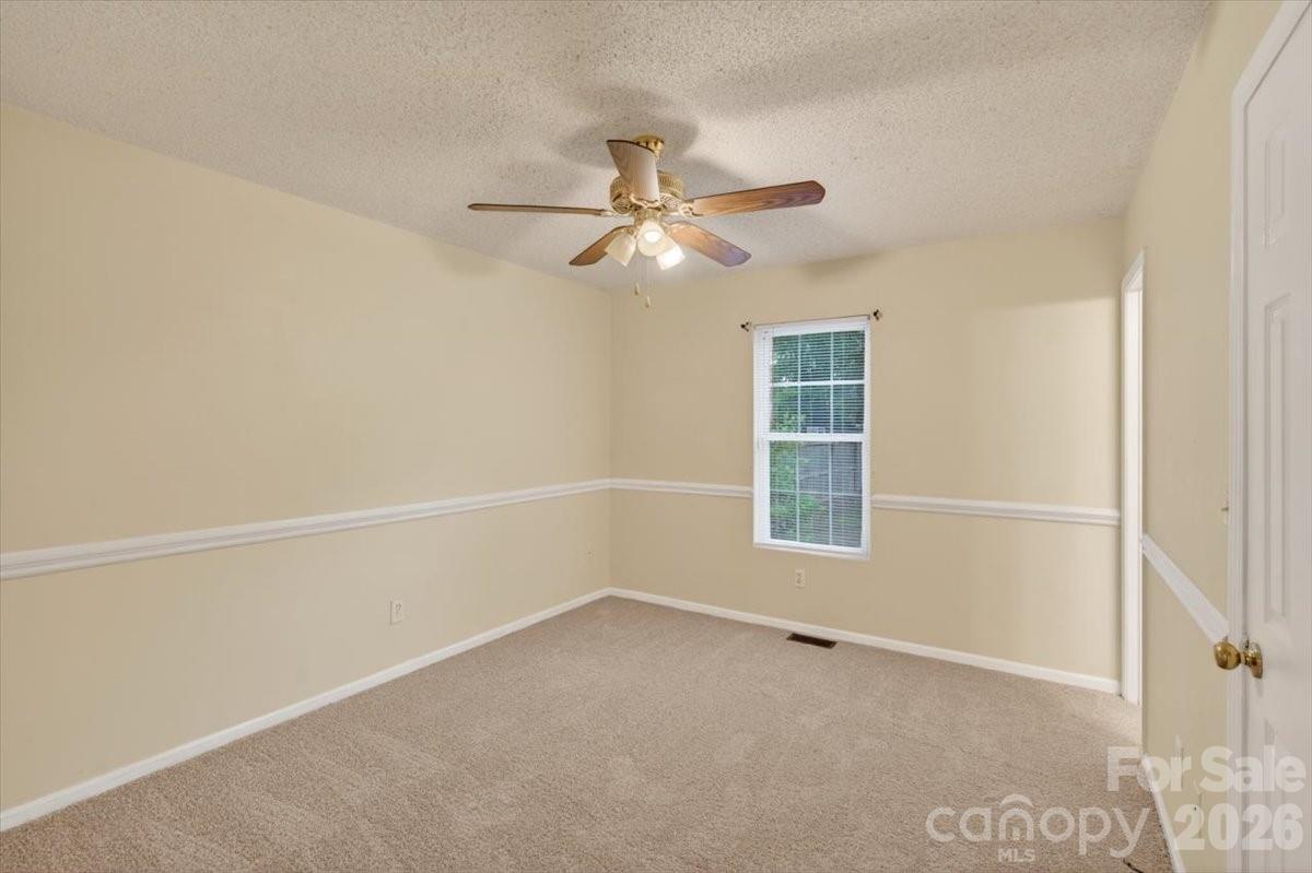 property viewer photo 10