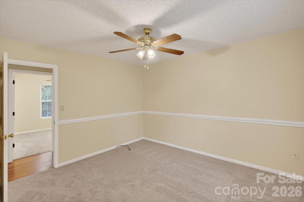 property viewer photo 11