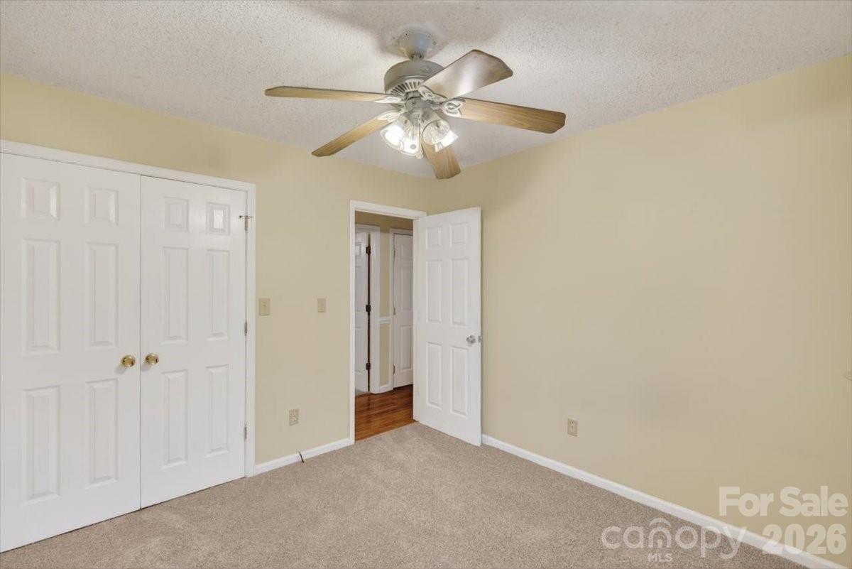 property viewer photo 16