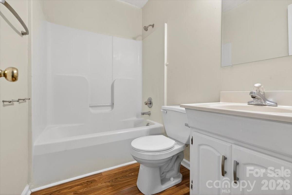 property viewer photo 19