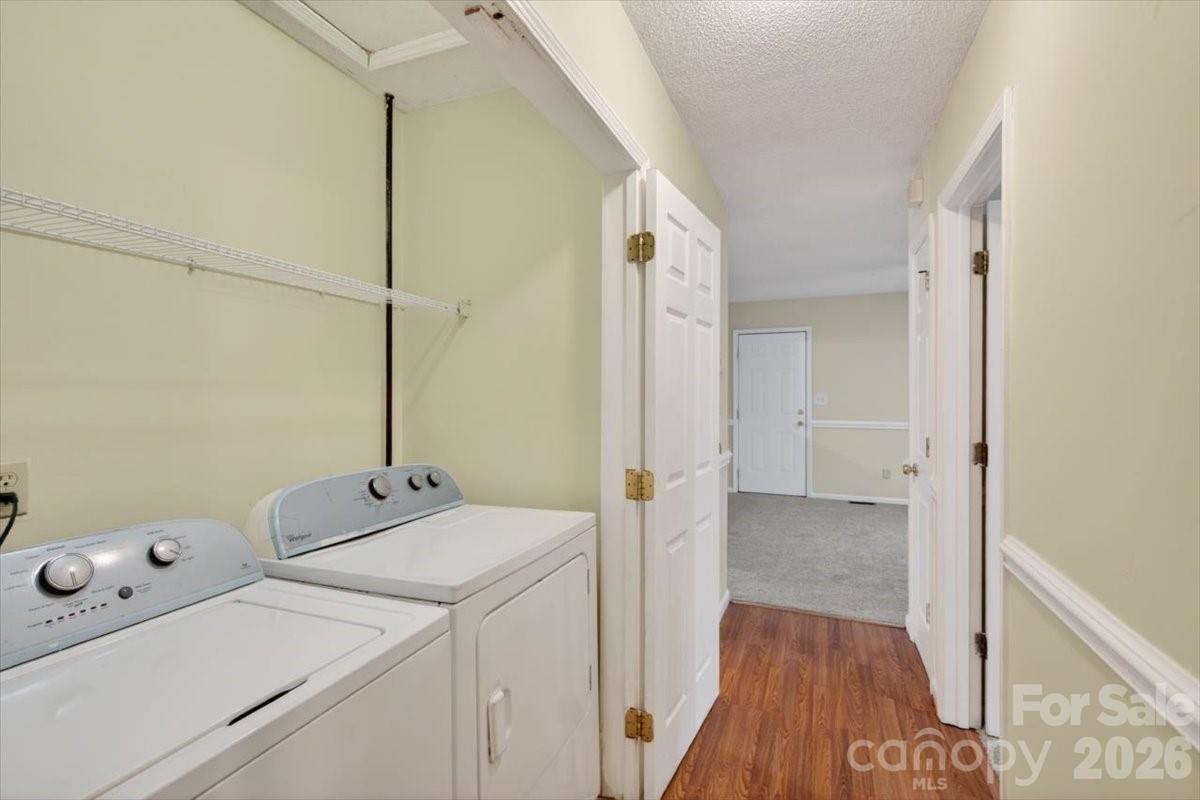 property viewer photo 22