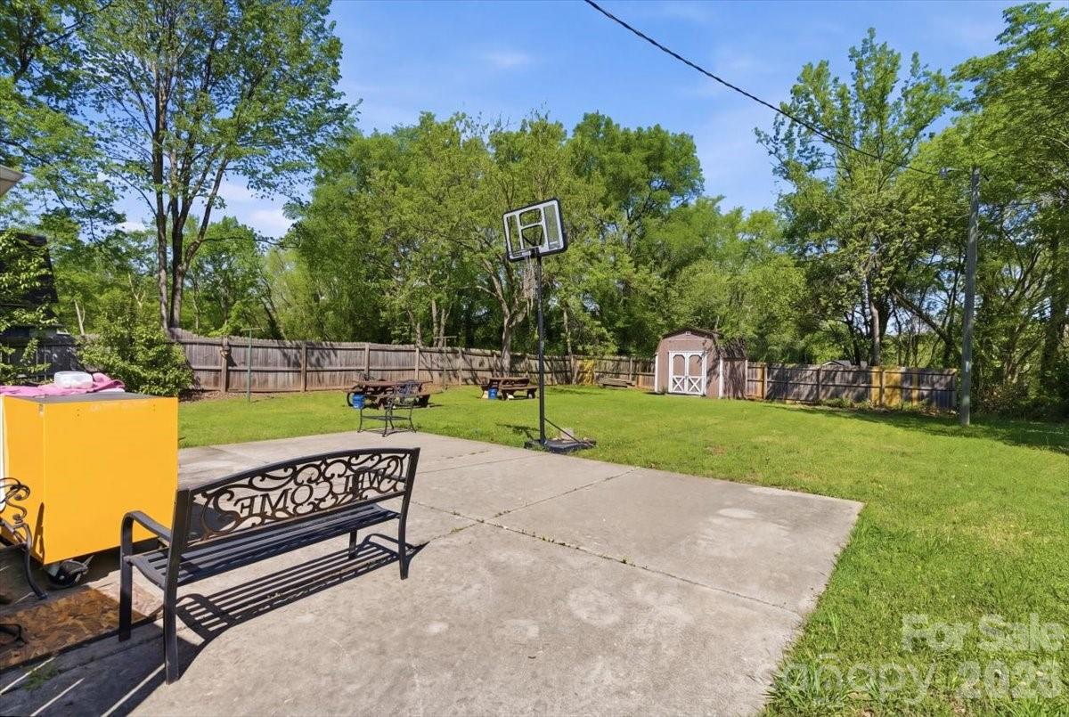 property viewer photo 24