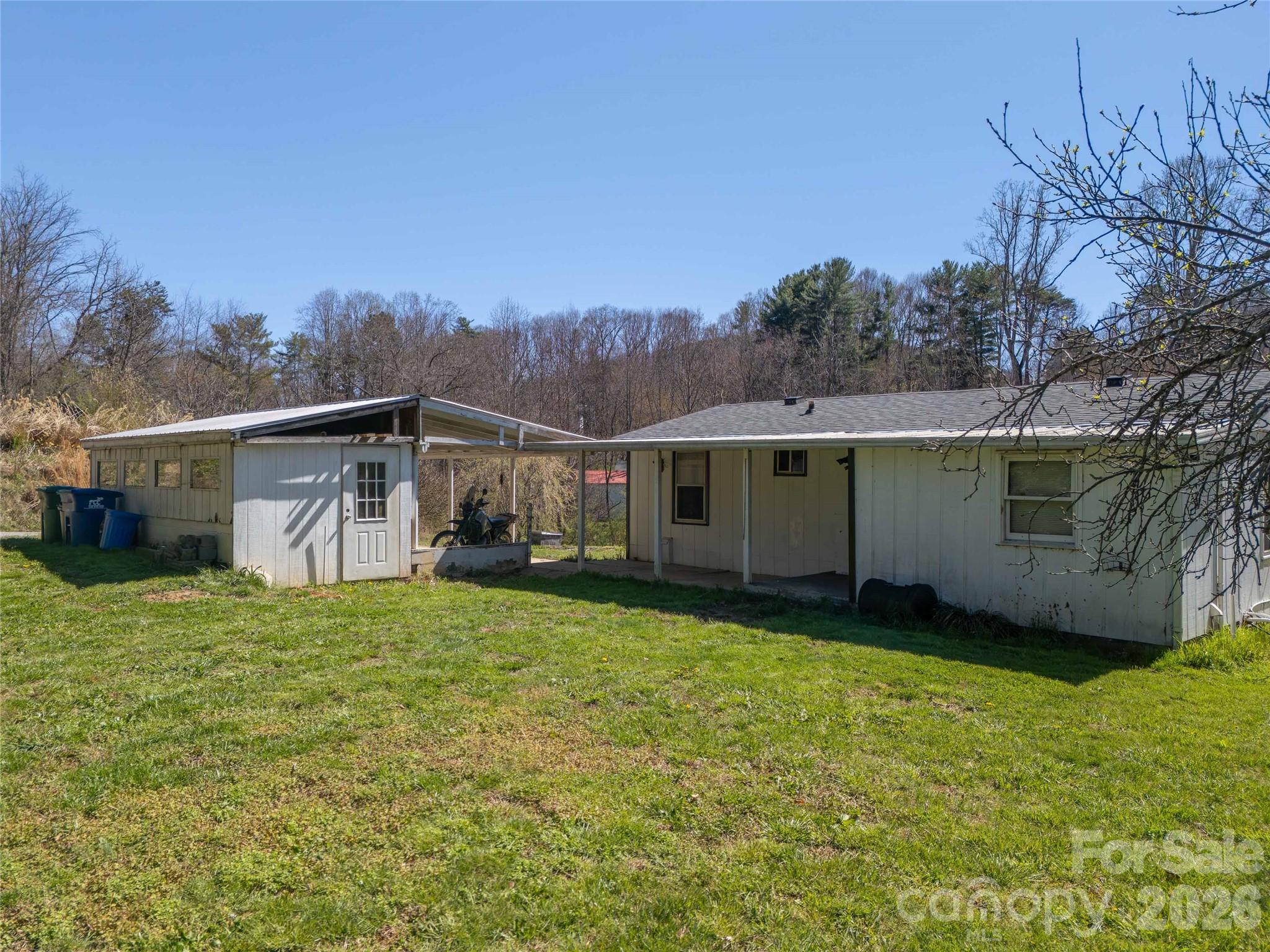 main property photo 7