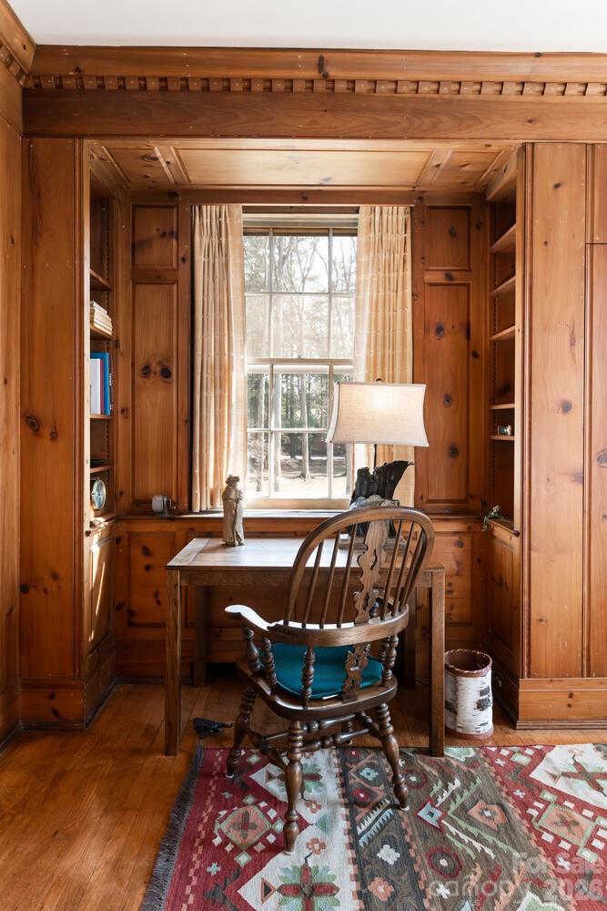 main property photo 41