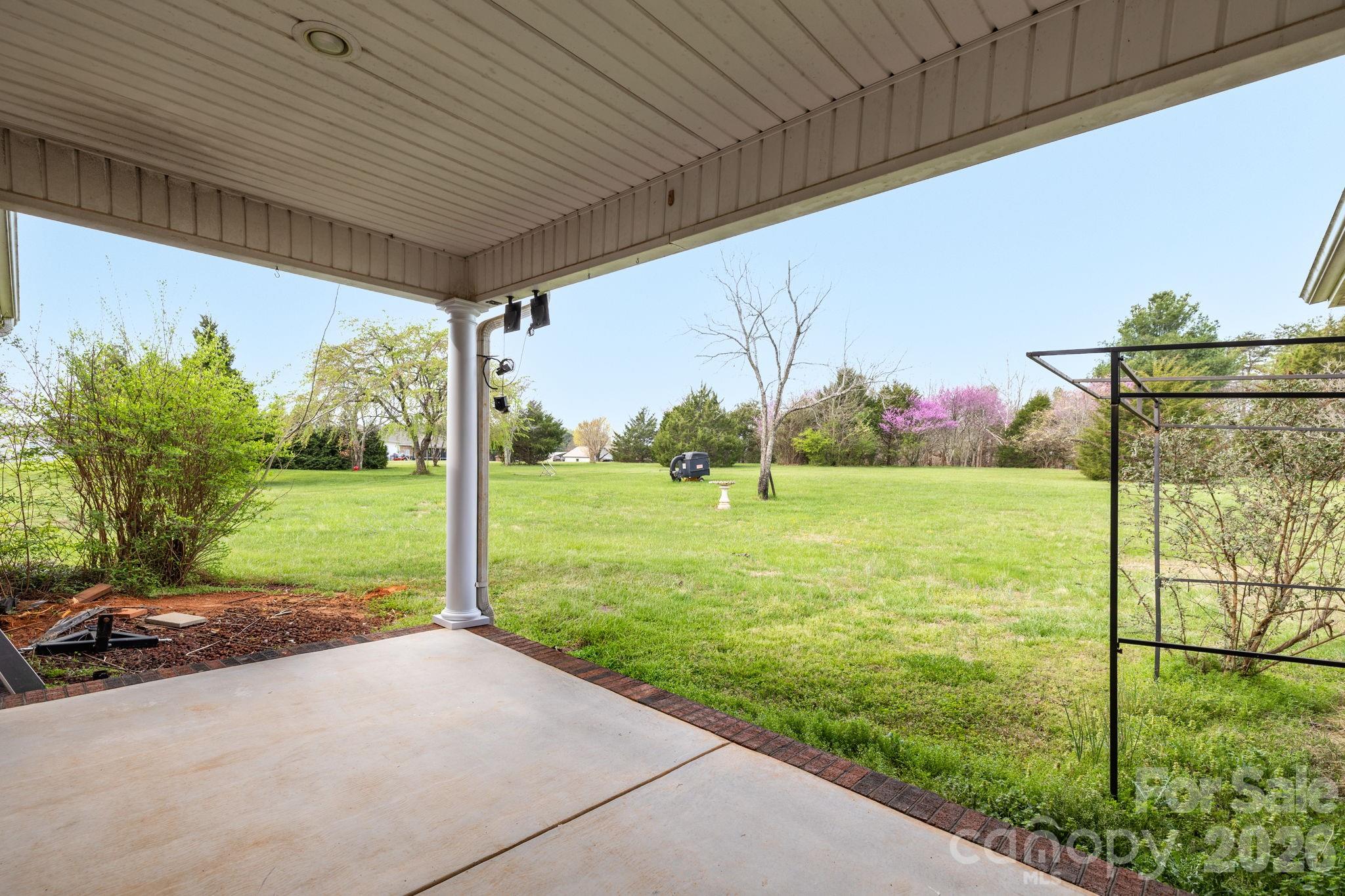 main property photo 35