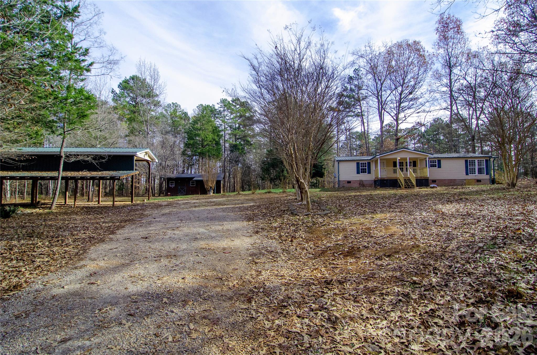 main property photo 2