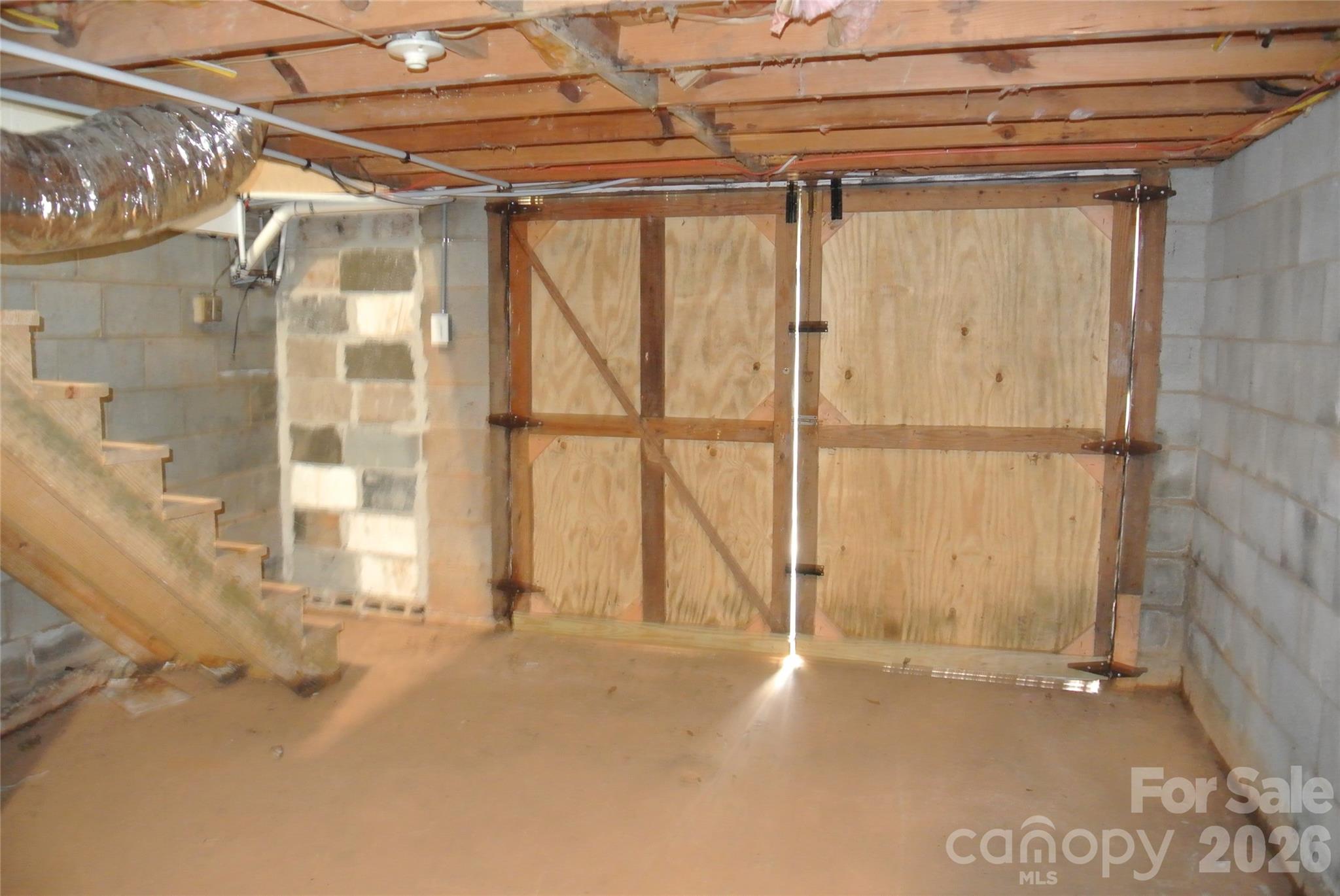 main property photo 47