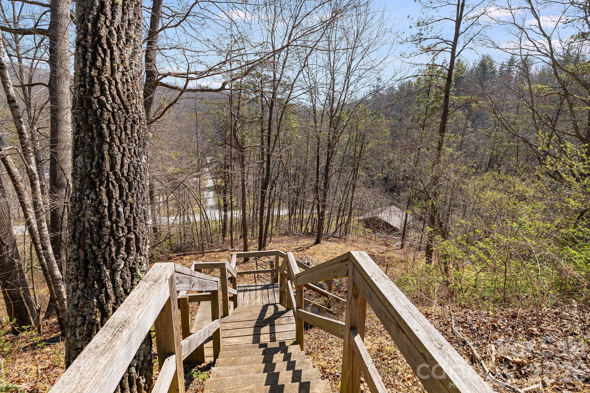 main property photo 26