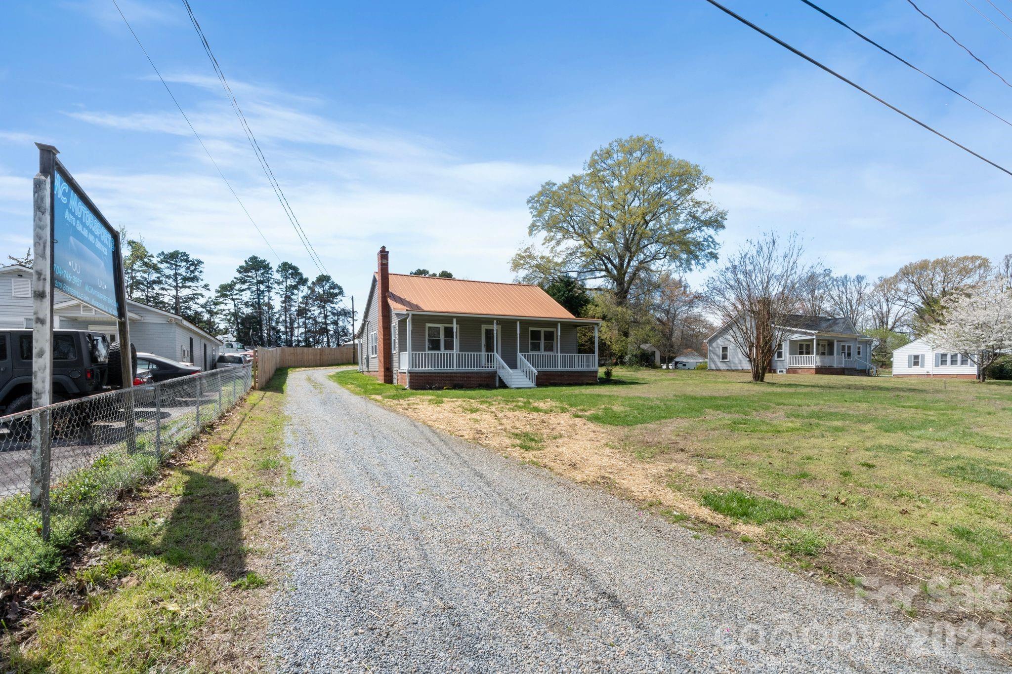 main property photo 2