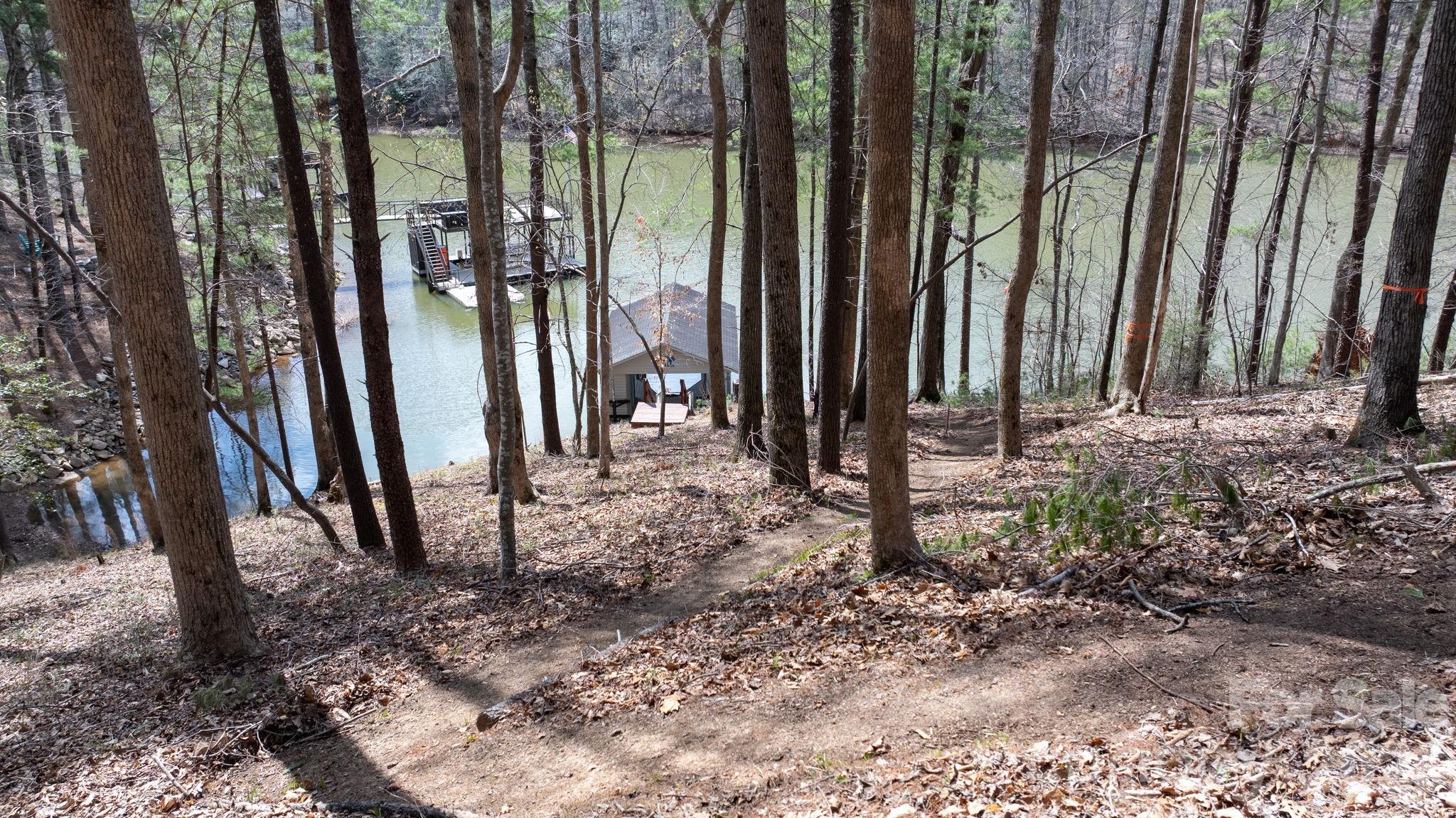 main property photo 16