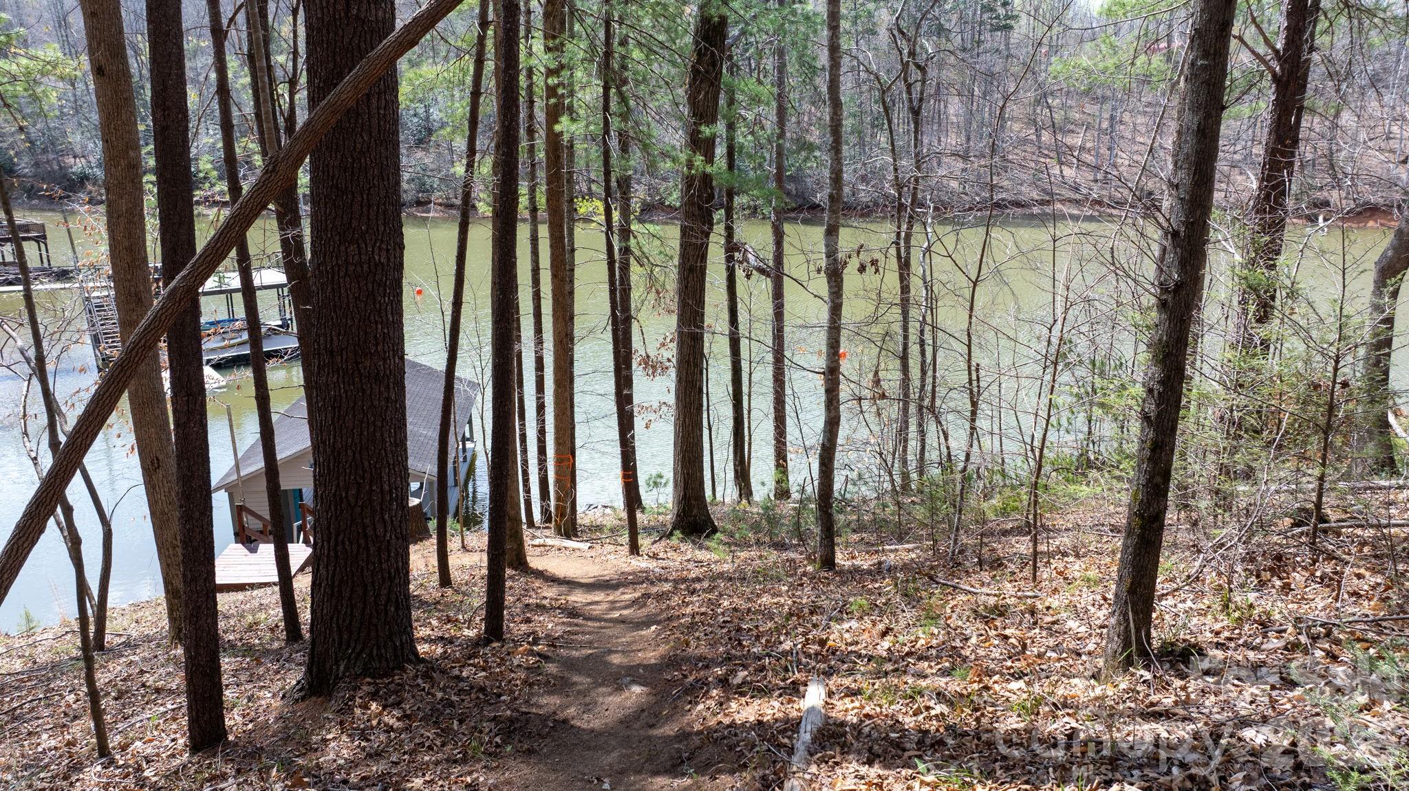 main property photo 18