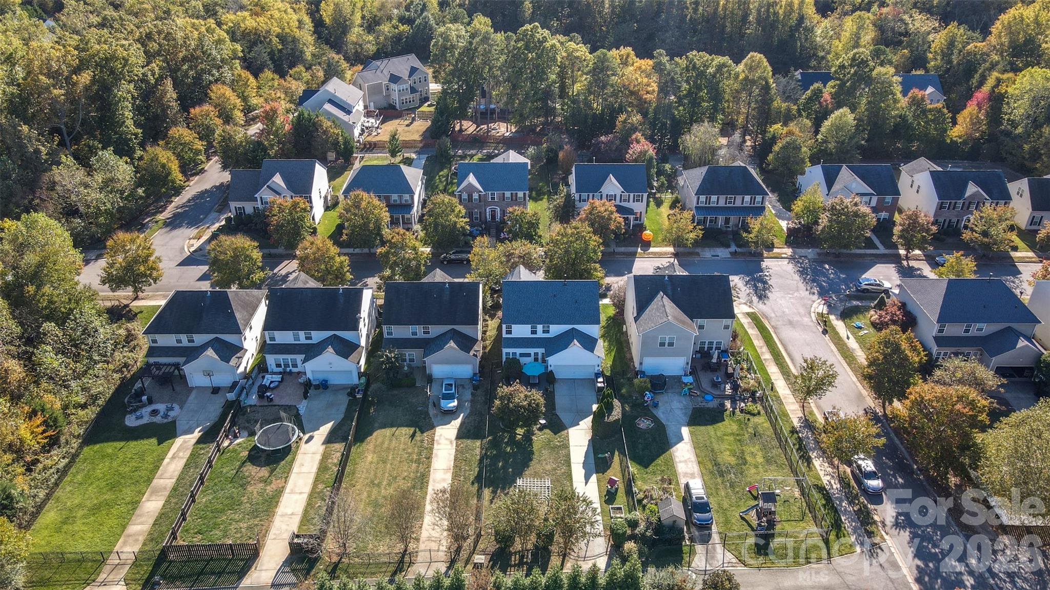 main property photo 40