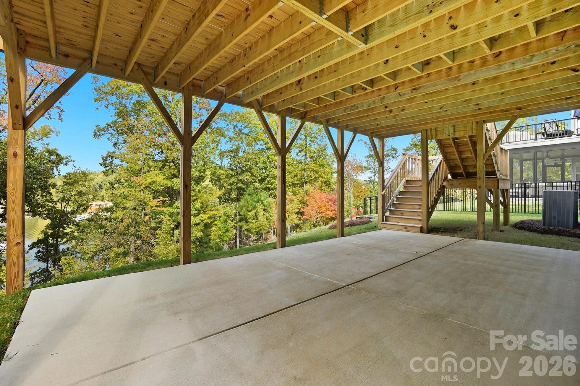 main property photo 41
