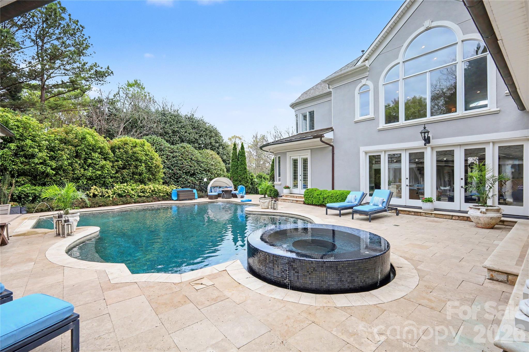 property viewer photo 30