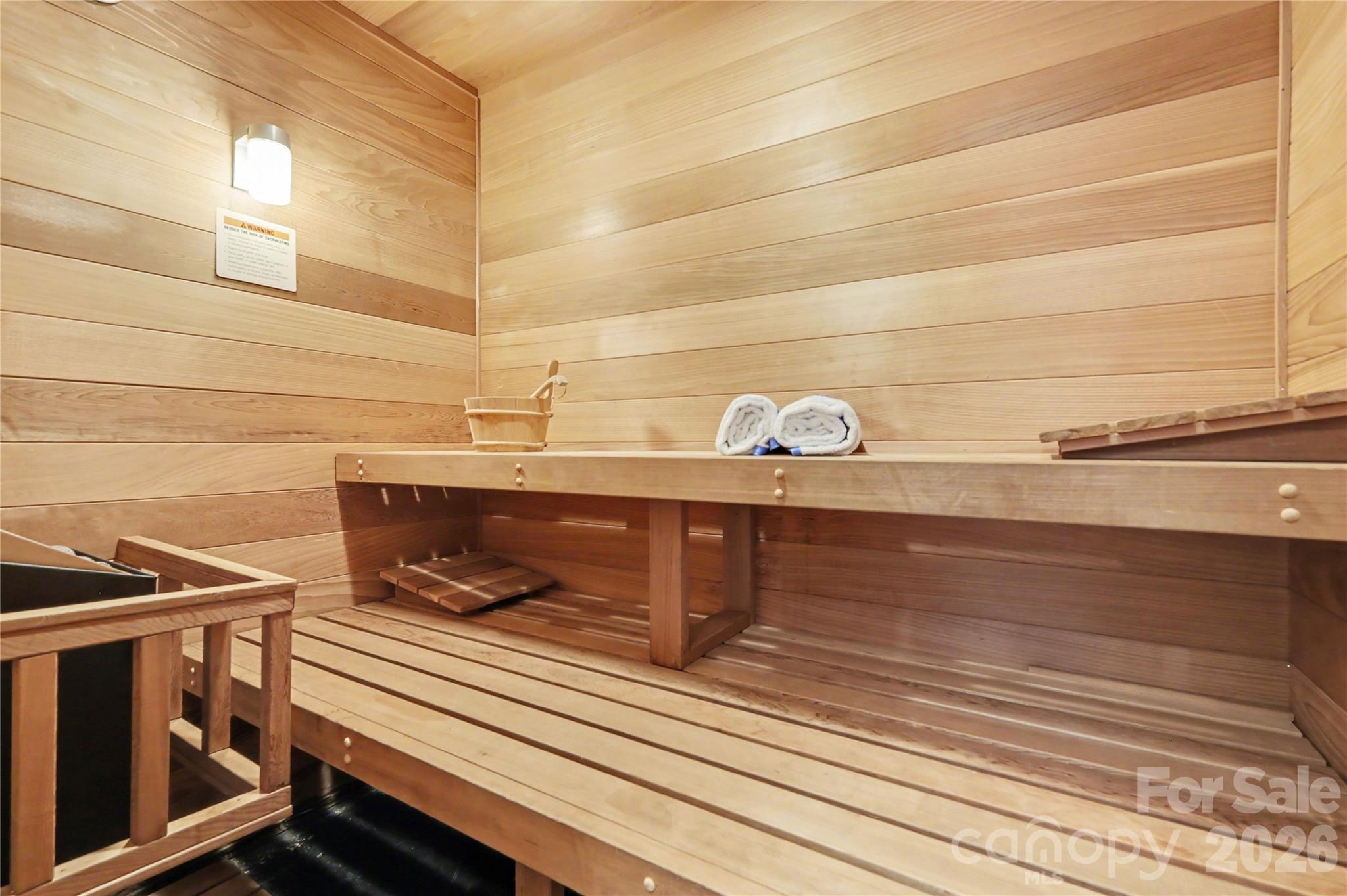 property viewer photo 32