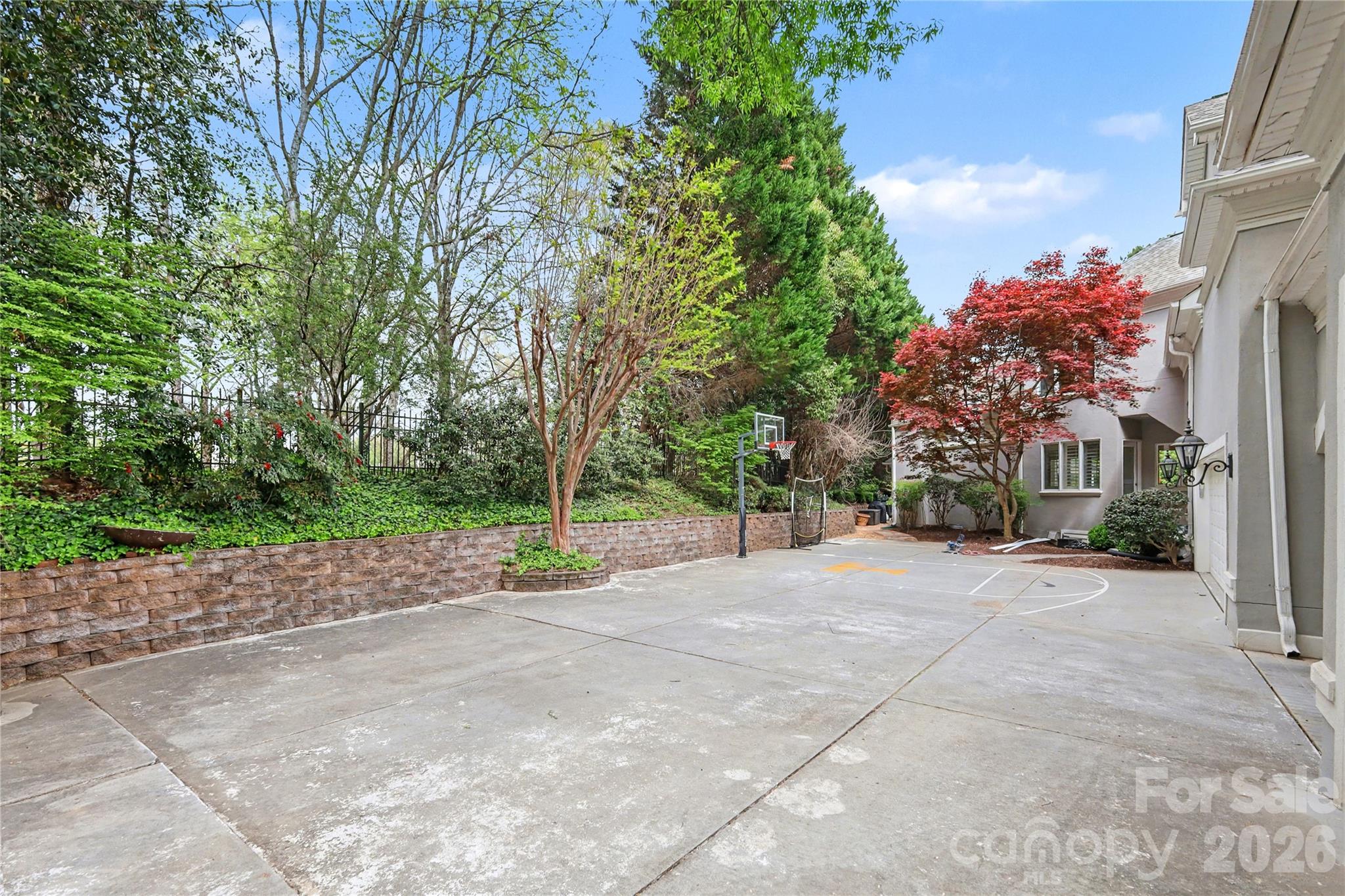 property viewer photo 37